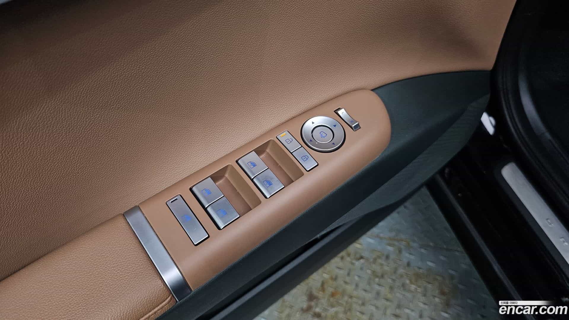 Grandeur Hyundai 2024.9-OPTION-040