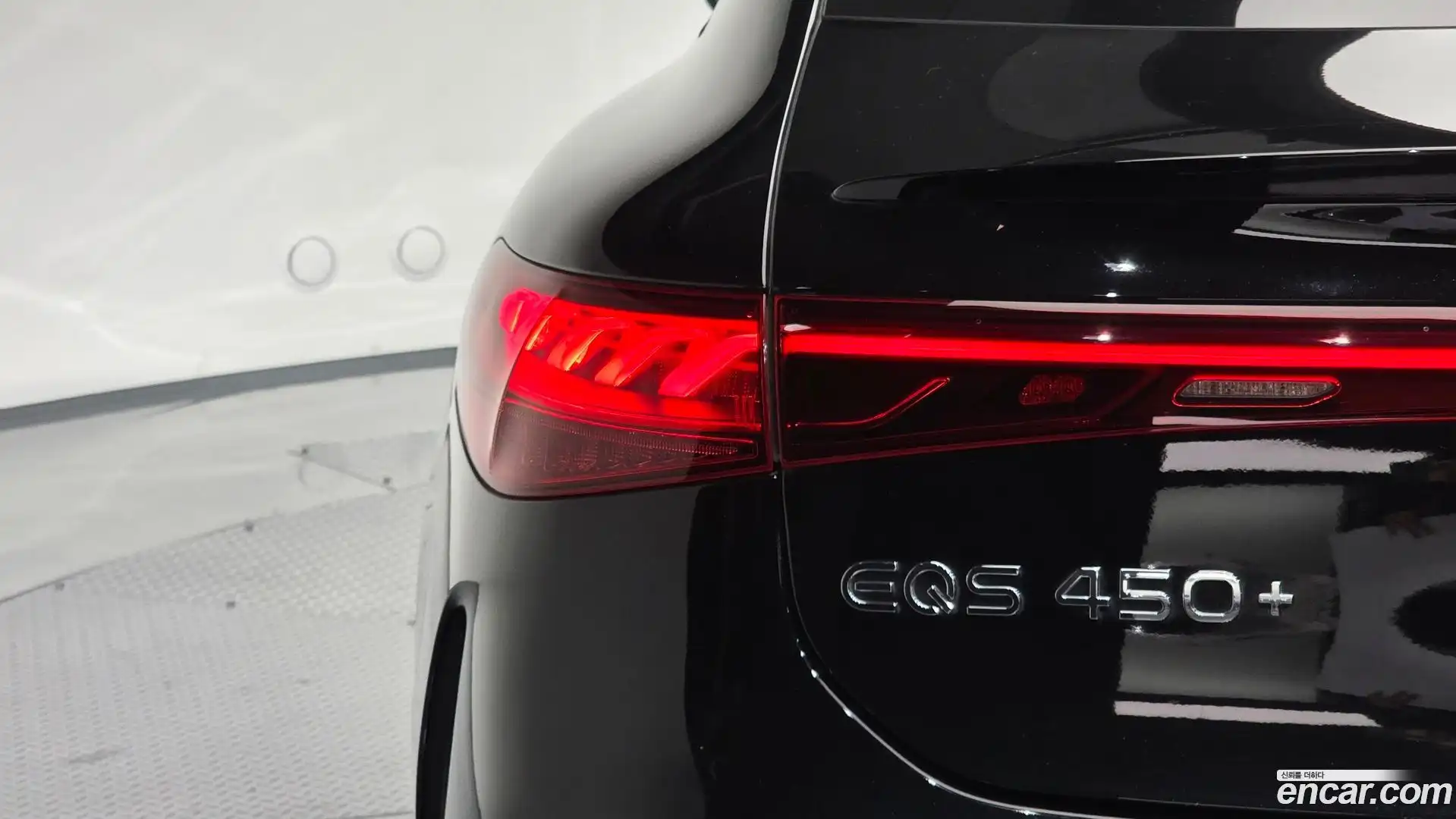 EQS Mercedes-Benz 2022.1-OUTER-033