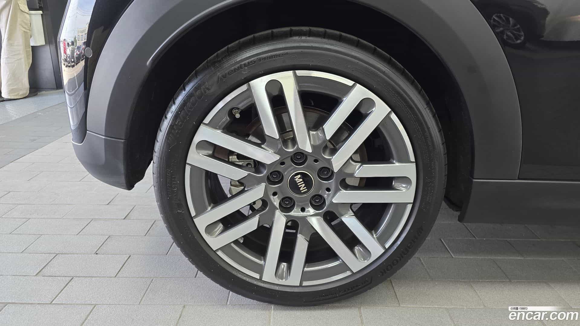 Cooper Mini 2024.11-OUTER-005