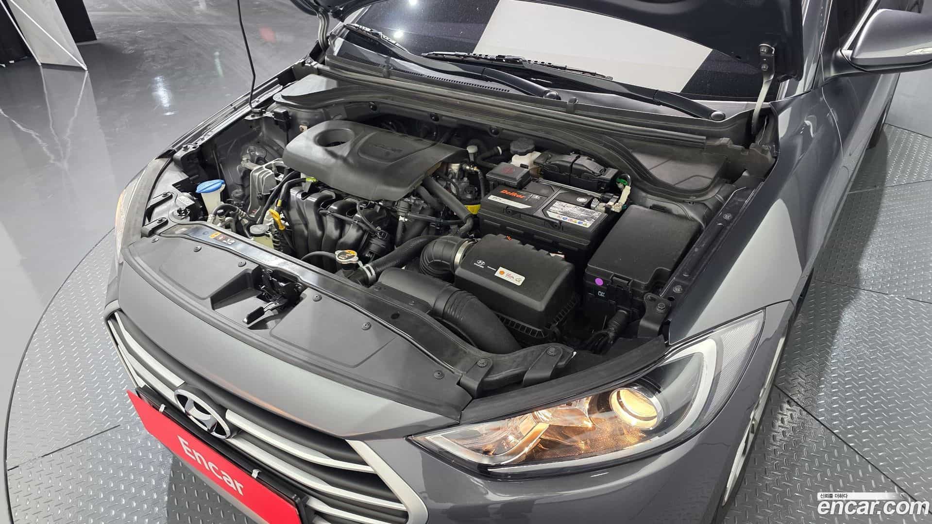 AVANTE Hyundai 2017.5-OUTER-006