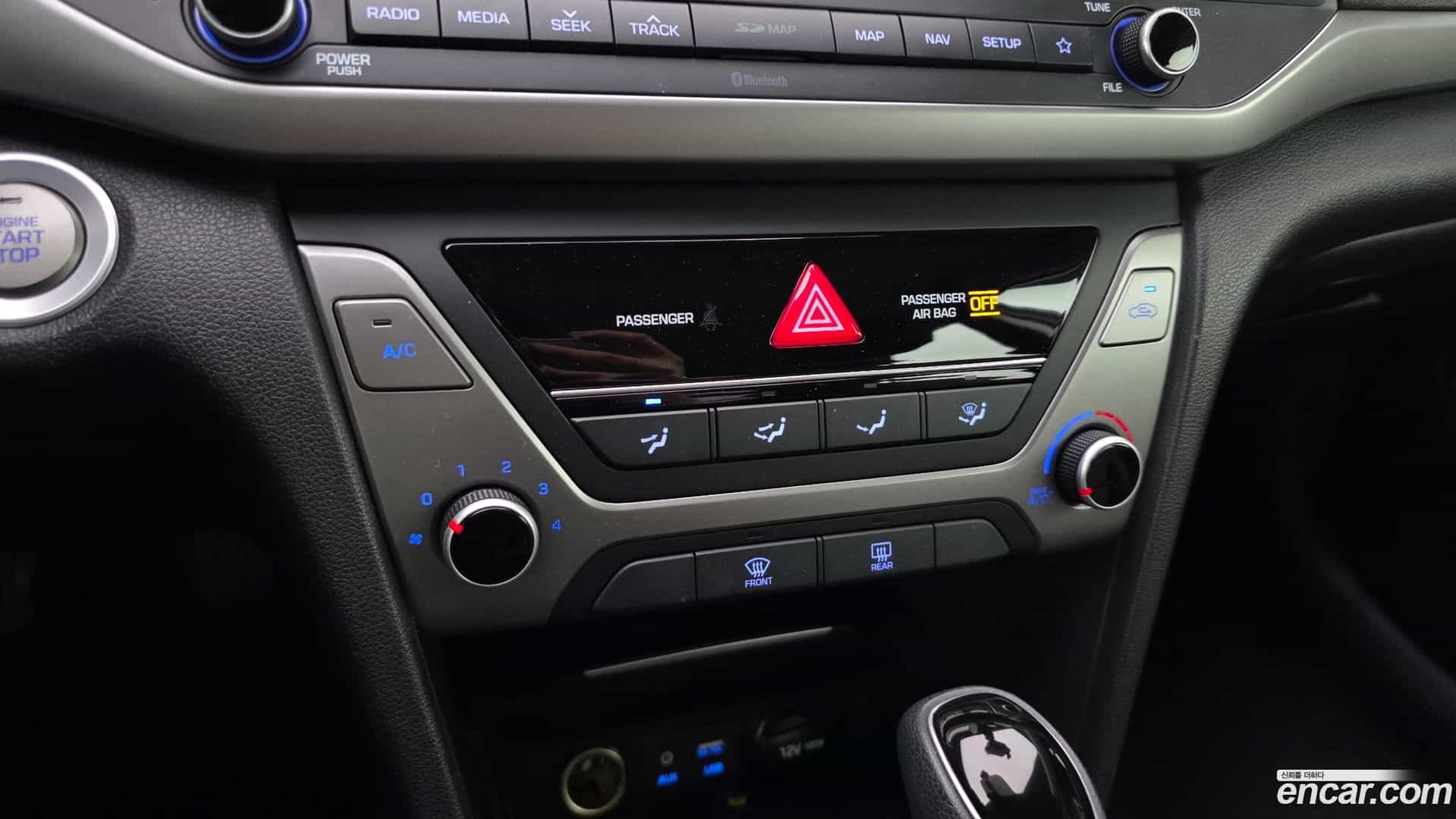 AVANTE Hyundai 2017.5-OPTION-021