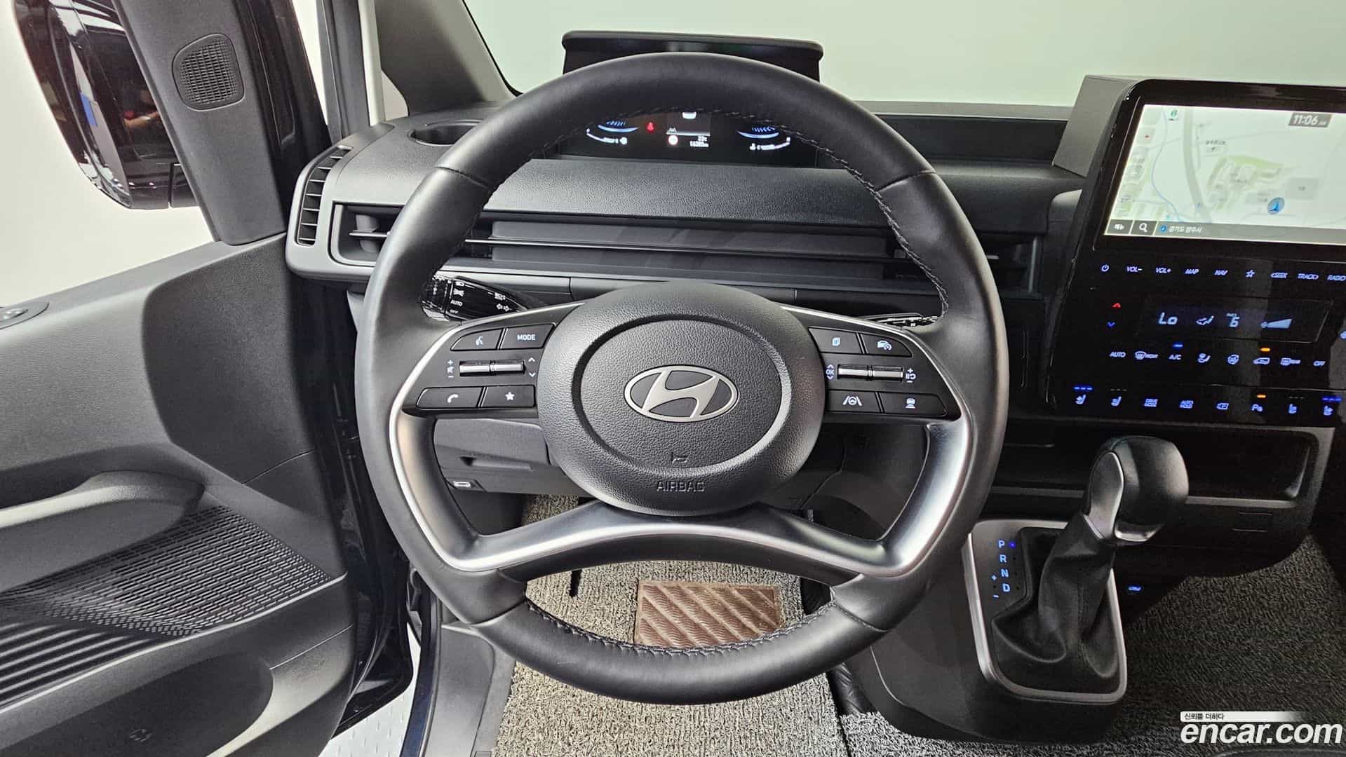 Staria Hyundai 2024.9-OPTION-016