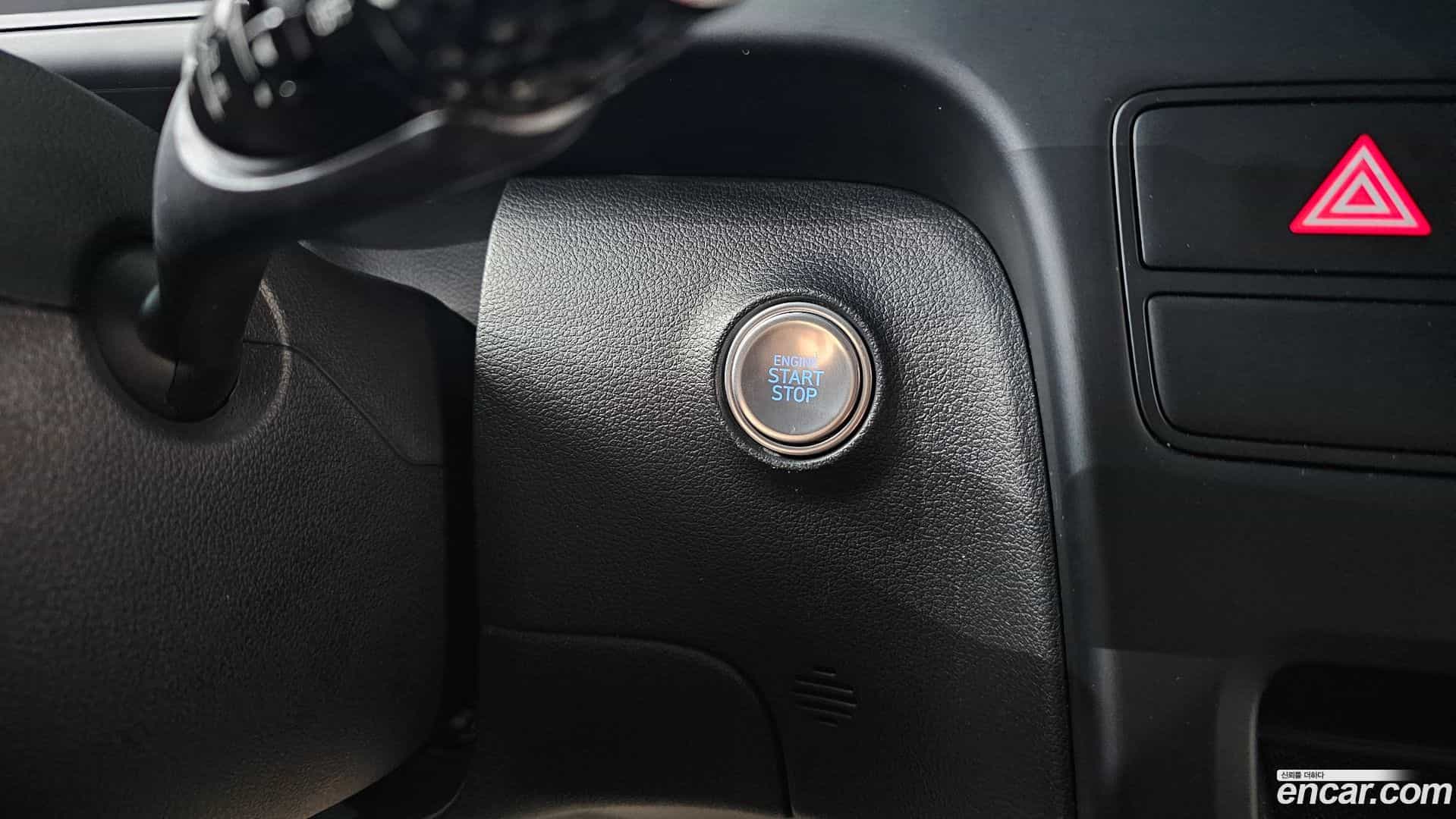 Staria Hyundai 2024.9-OPTION-023