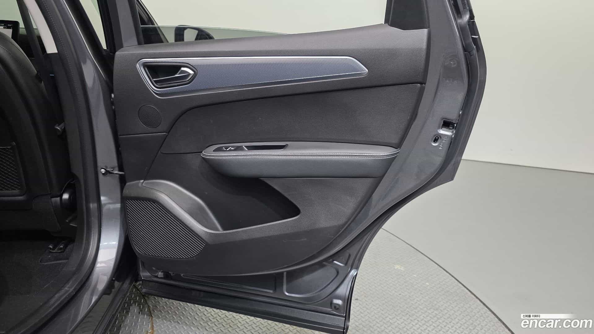 XM3 Renault Korea 2021.11-INNER-035
