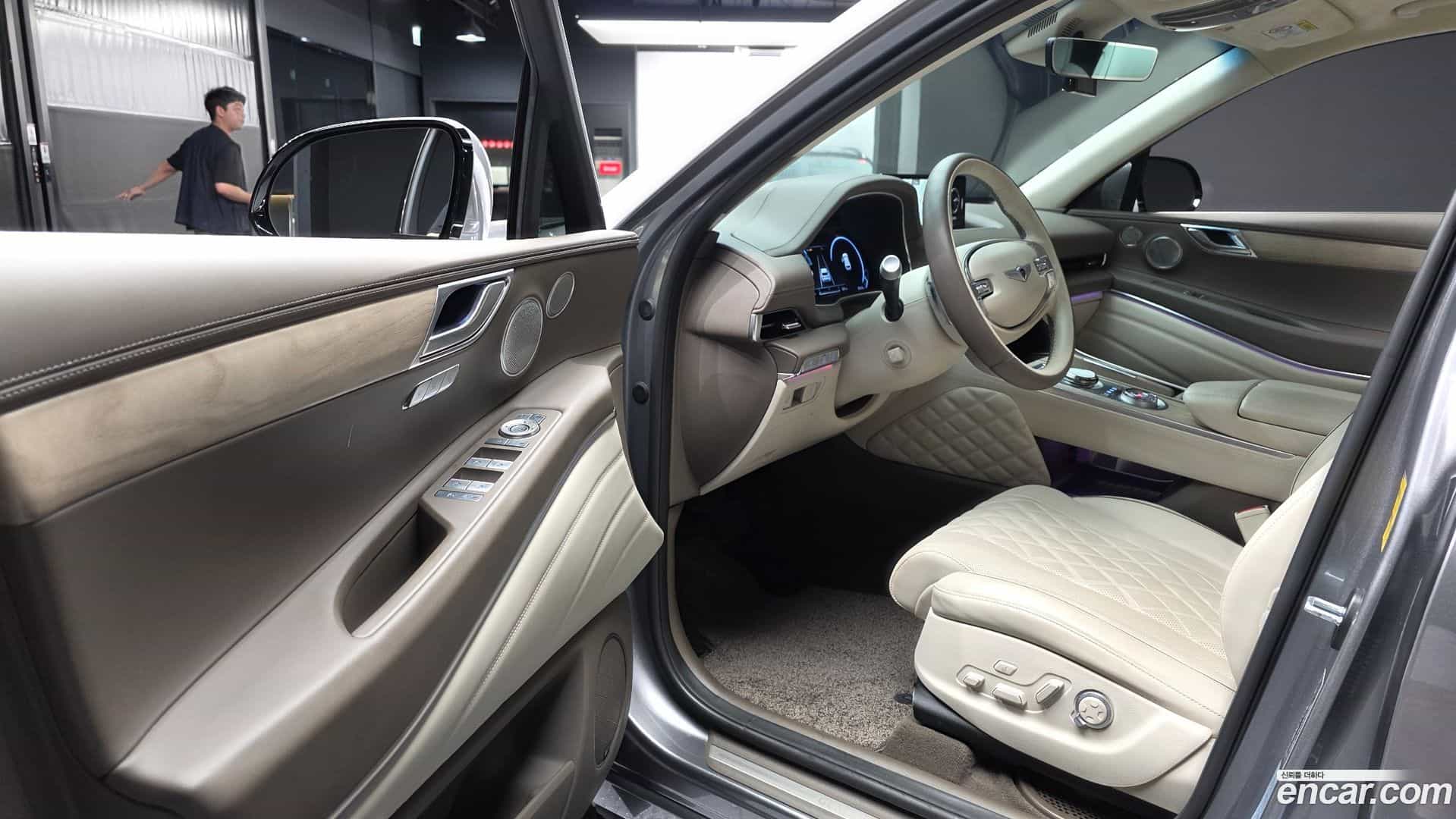 GV80 Genesis 2023.2-INNER-010