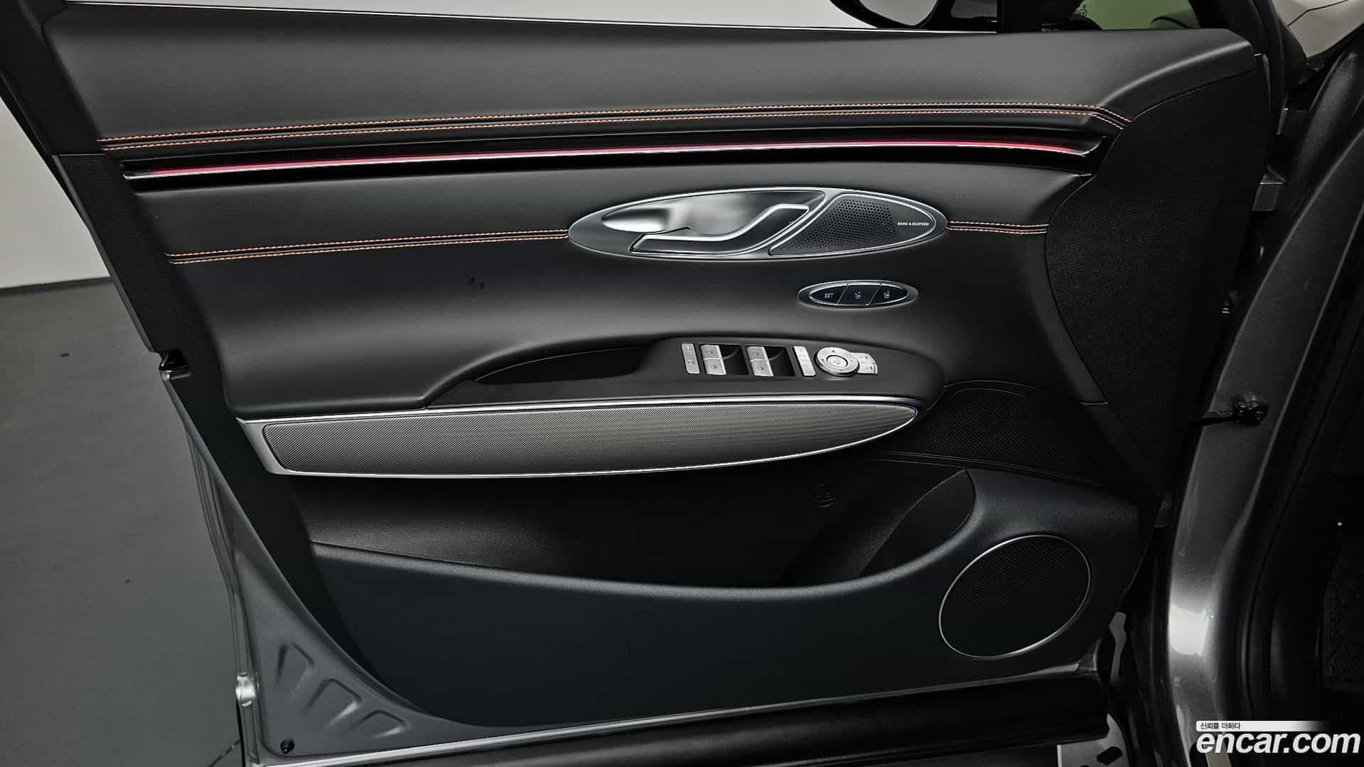 GV70 Genesis 2024.6-INNER-034