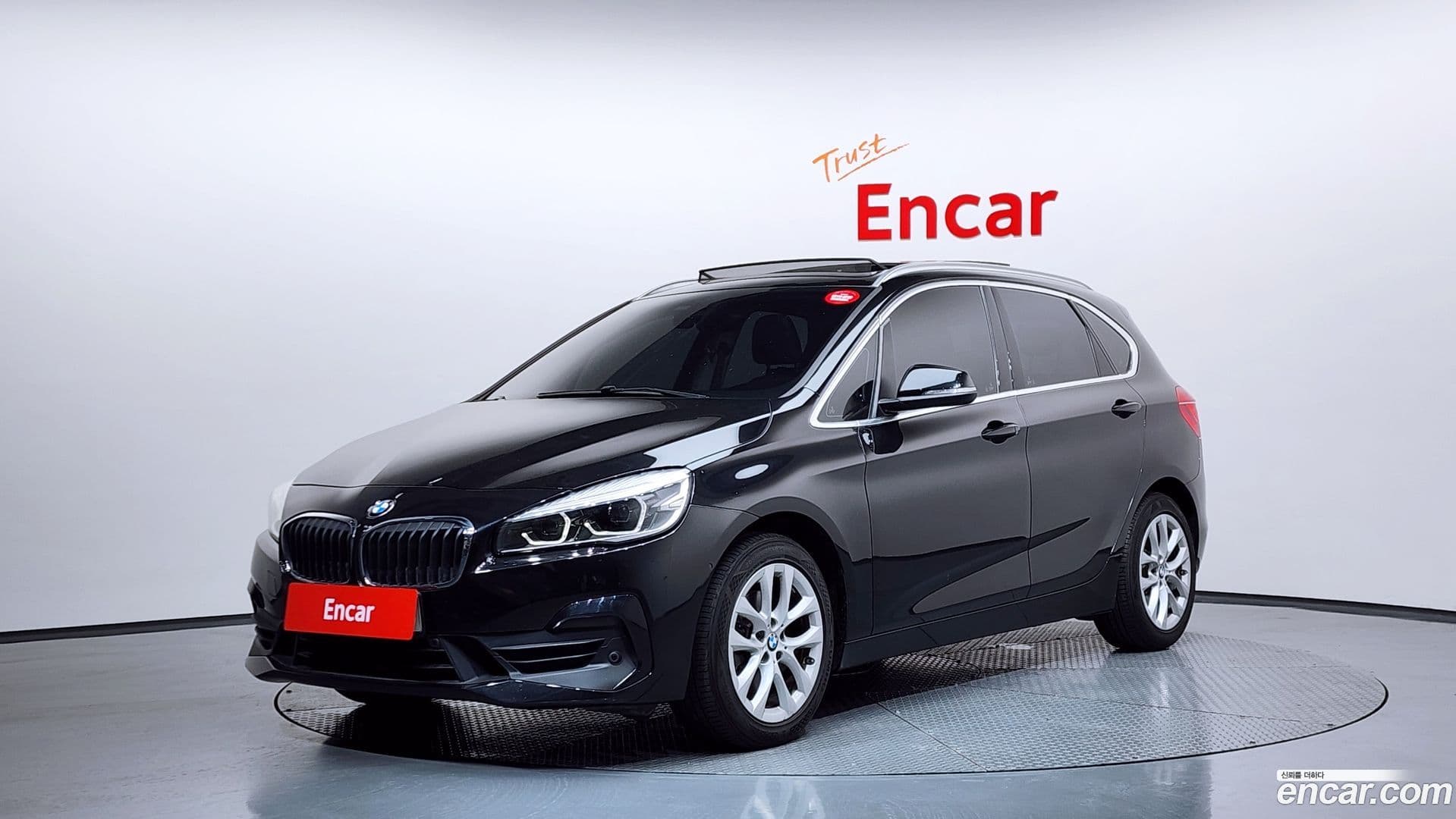 Main__Slider__Photo:2-Series BMW 2019.7-0