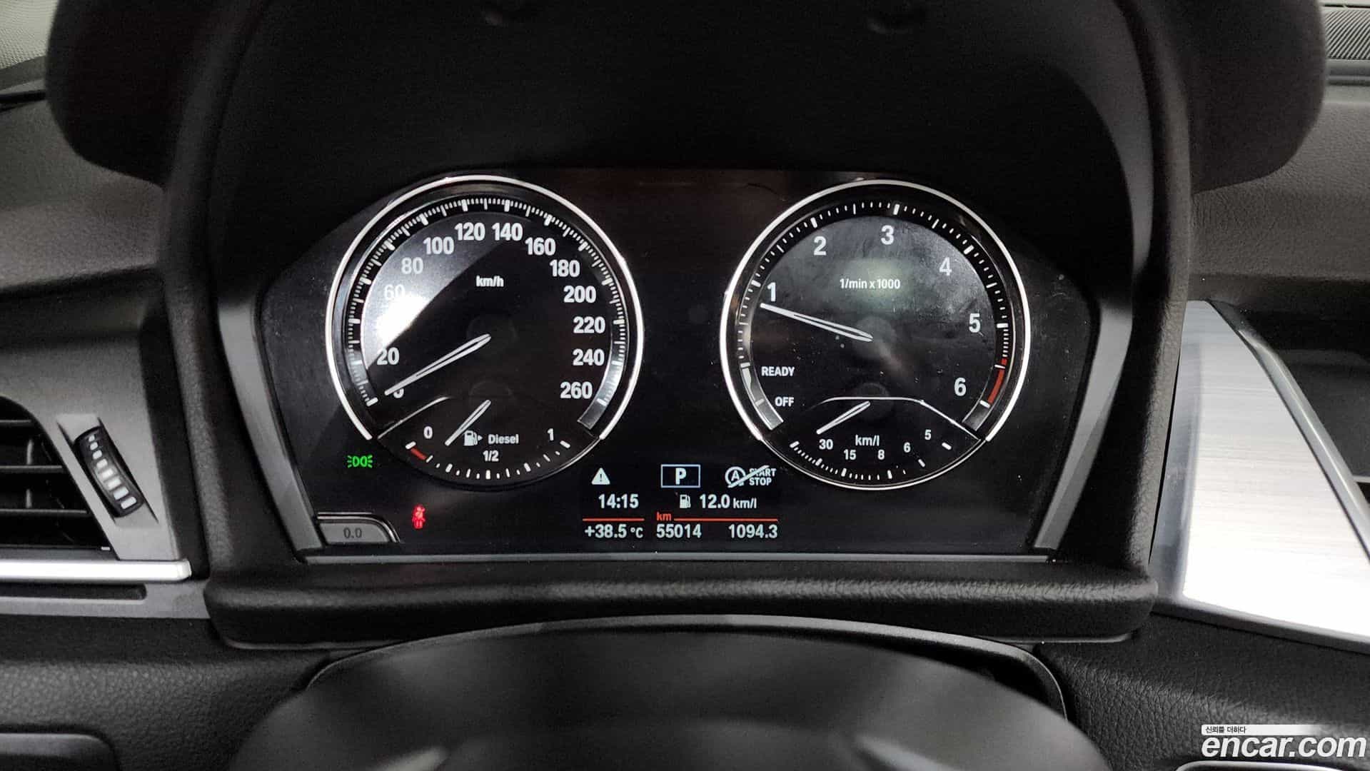 2-Series BMW 2019.7-INNER-008
