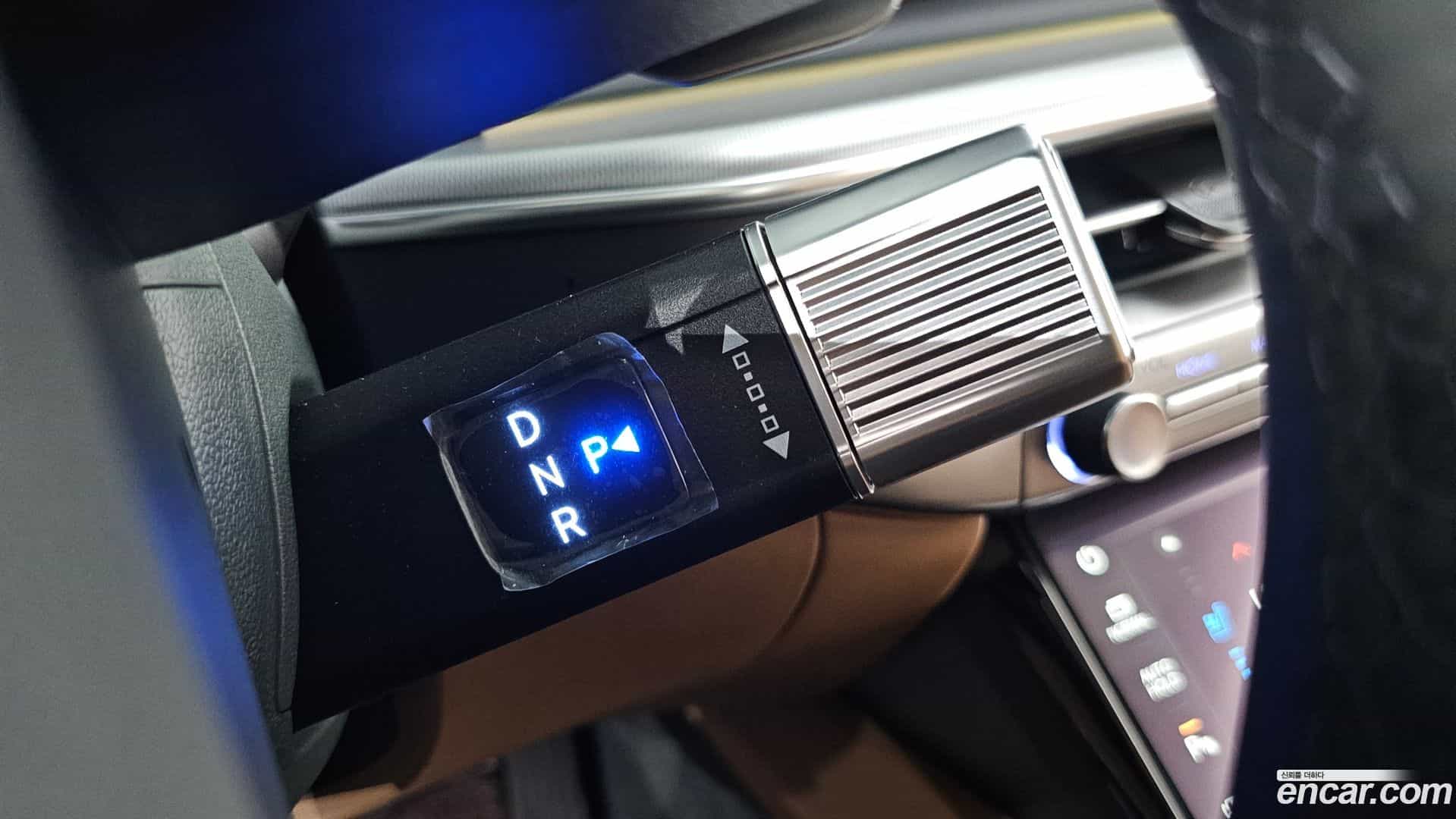 Grandeur Hyundai 2025.4-INNER-009