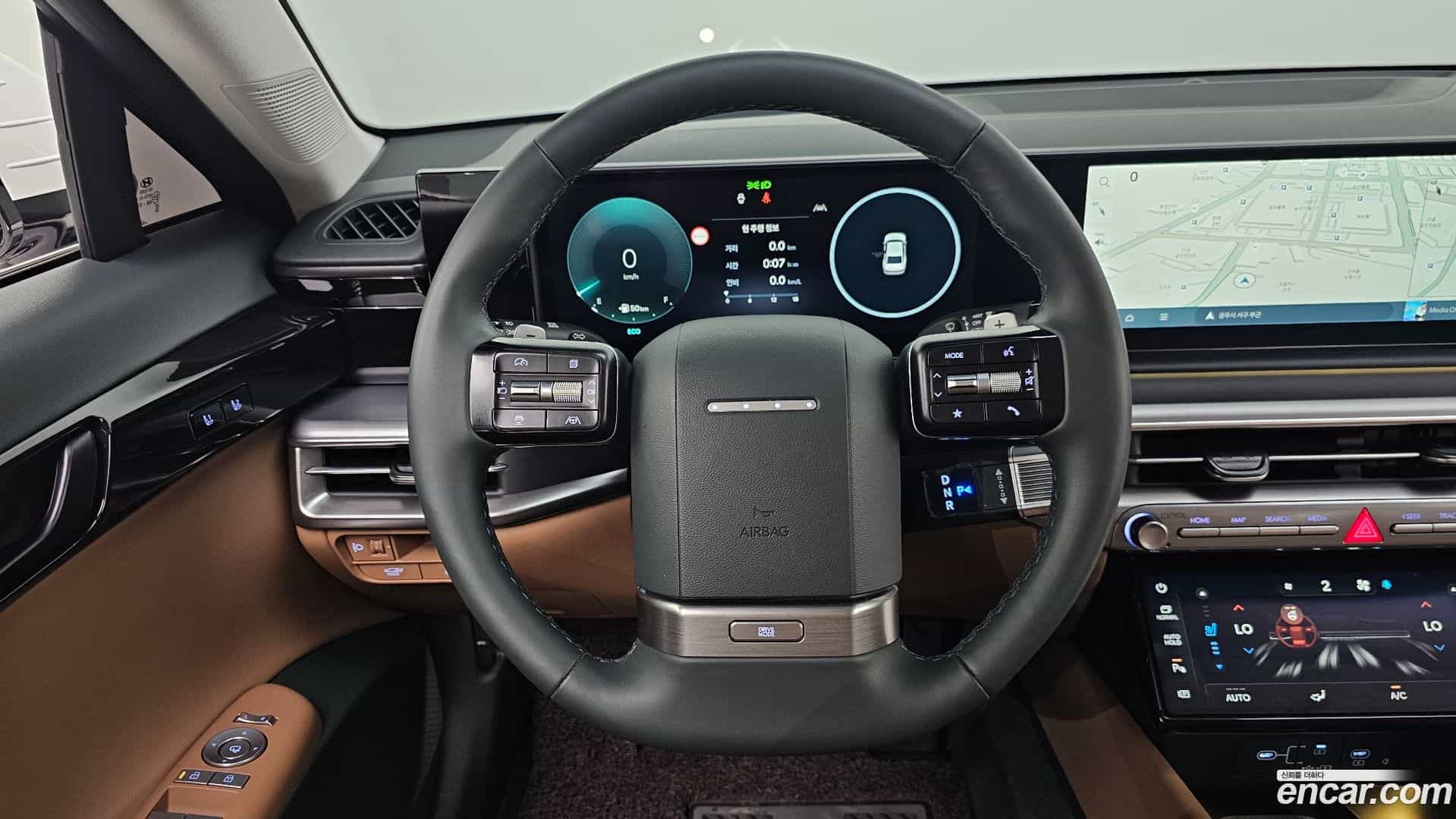 Grandeur Hyundai 2025.4-OPTION-017