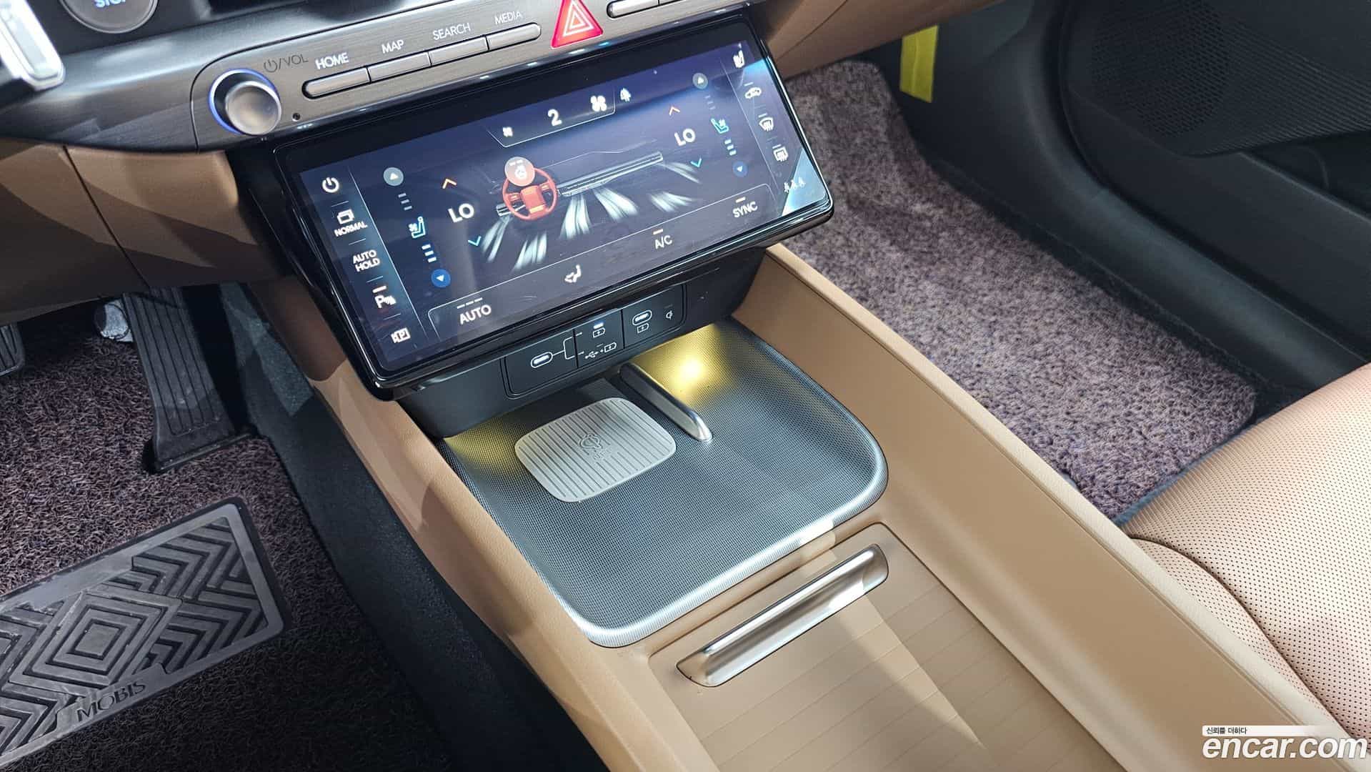 Grandeur Hyundai 2025.4-OPTION-019
