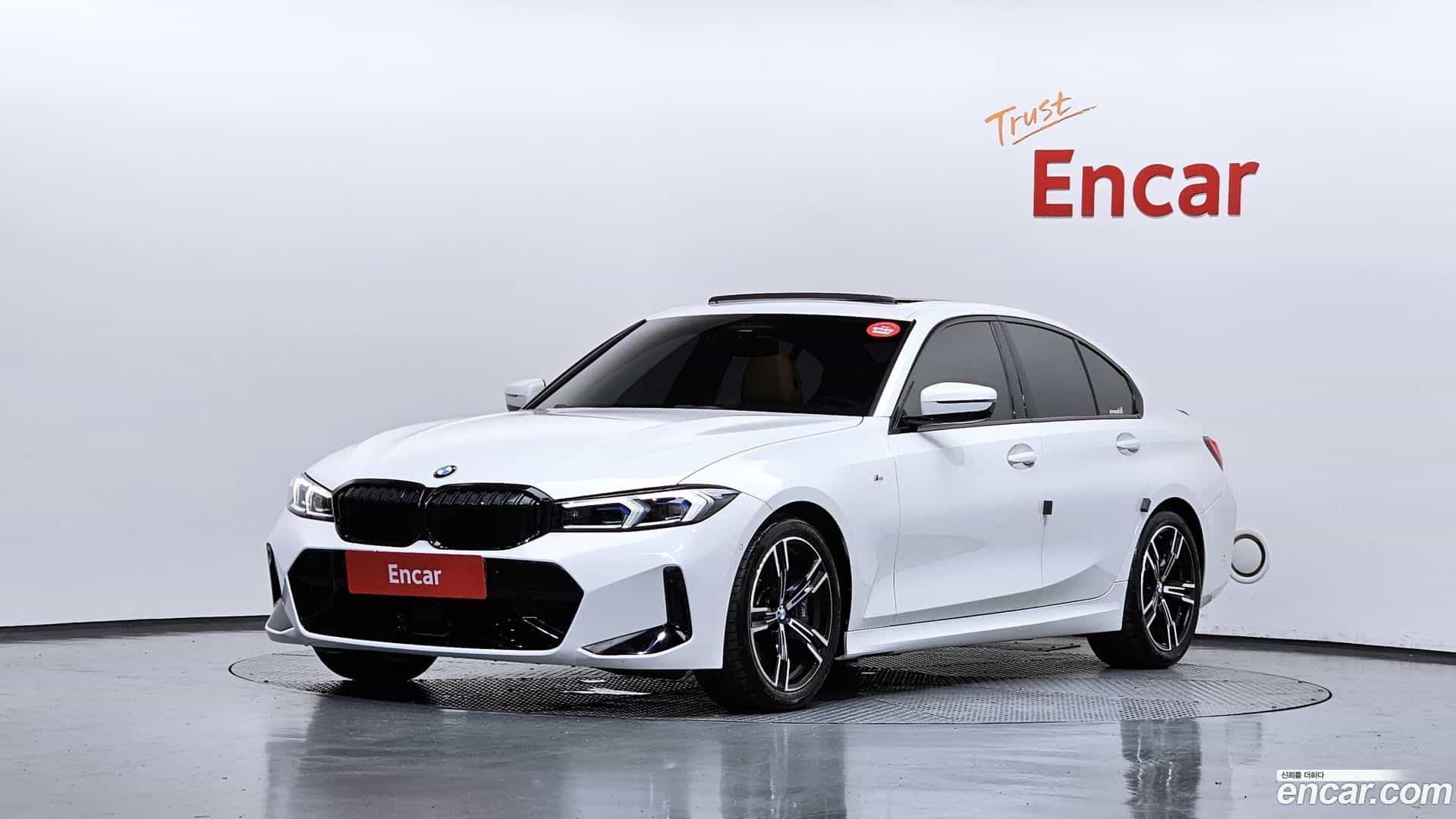 3-Series BMW 2023.3-OUTER-001