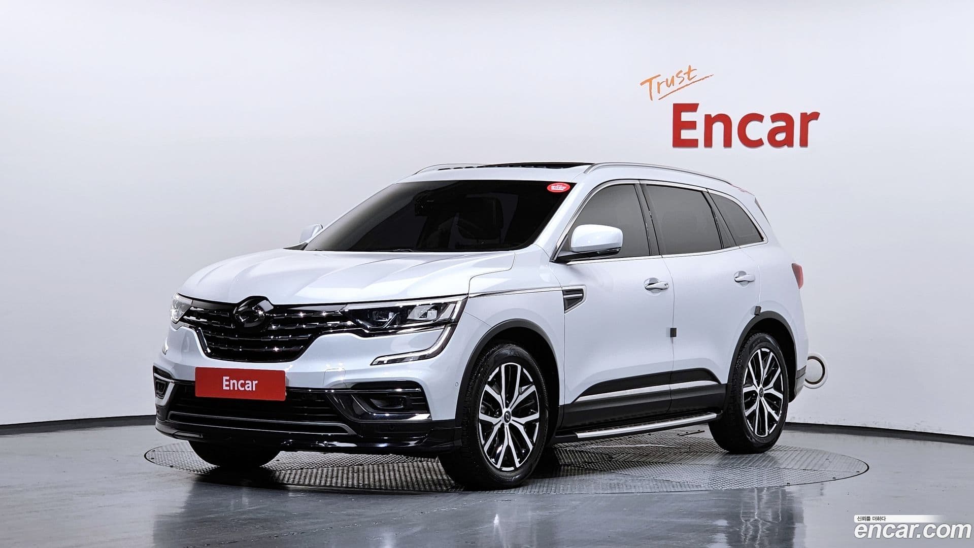 Main__Slider__Photo:QM6 Renault Korea 2020.2-0