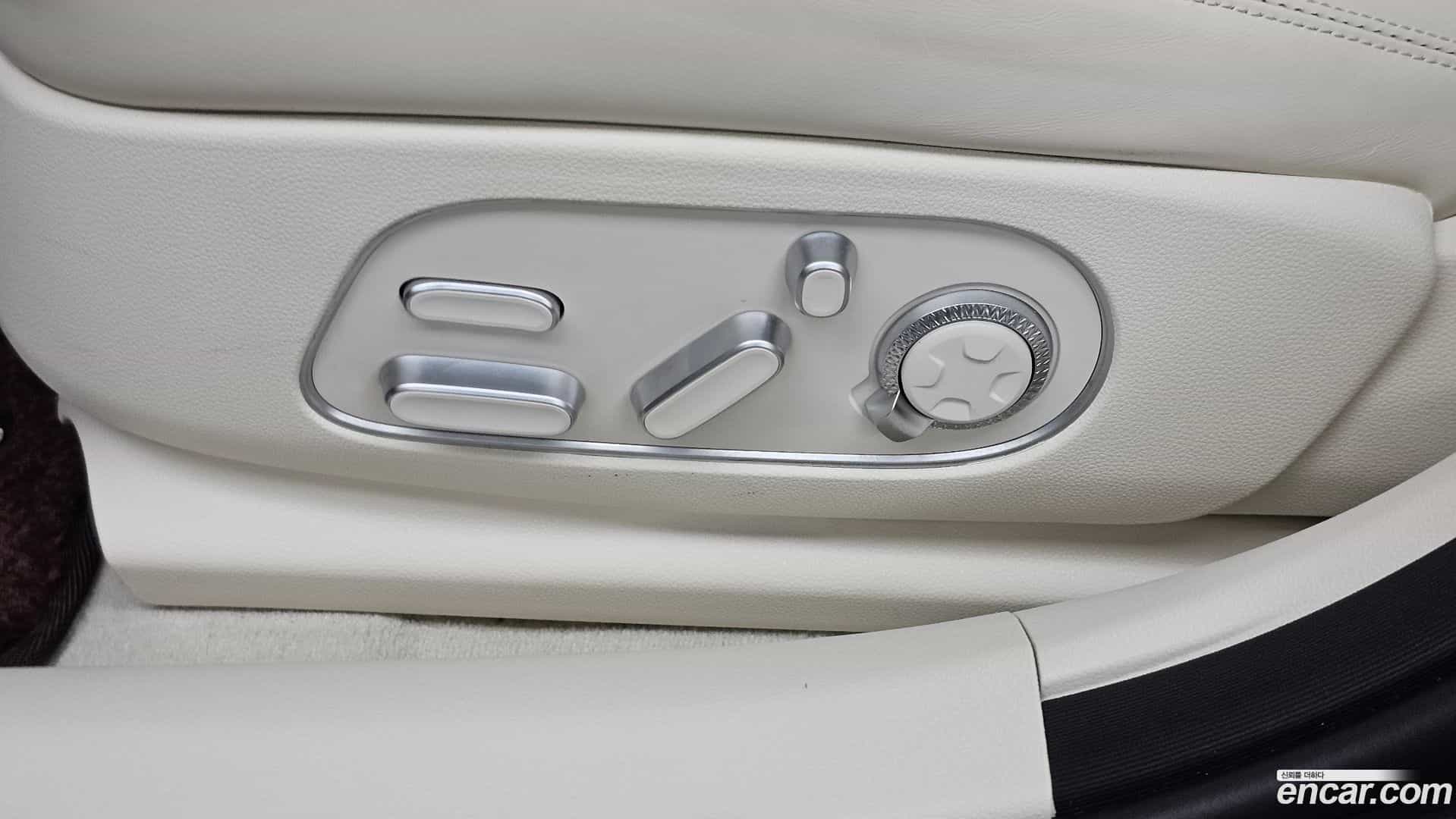 G90 Genesis 2025.0-OPTION-044