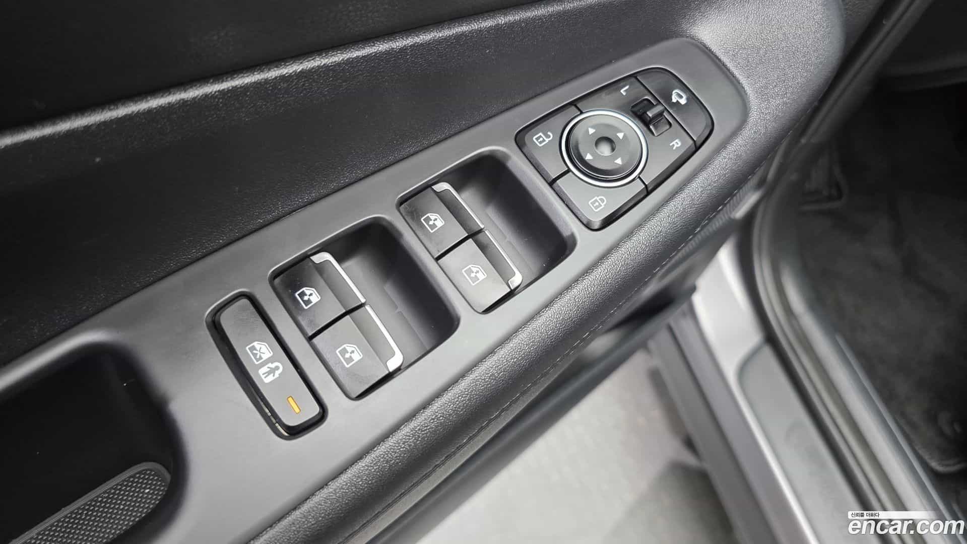 Santafe Hyundai 2022.9-OPTION-017