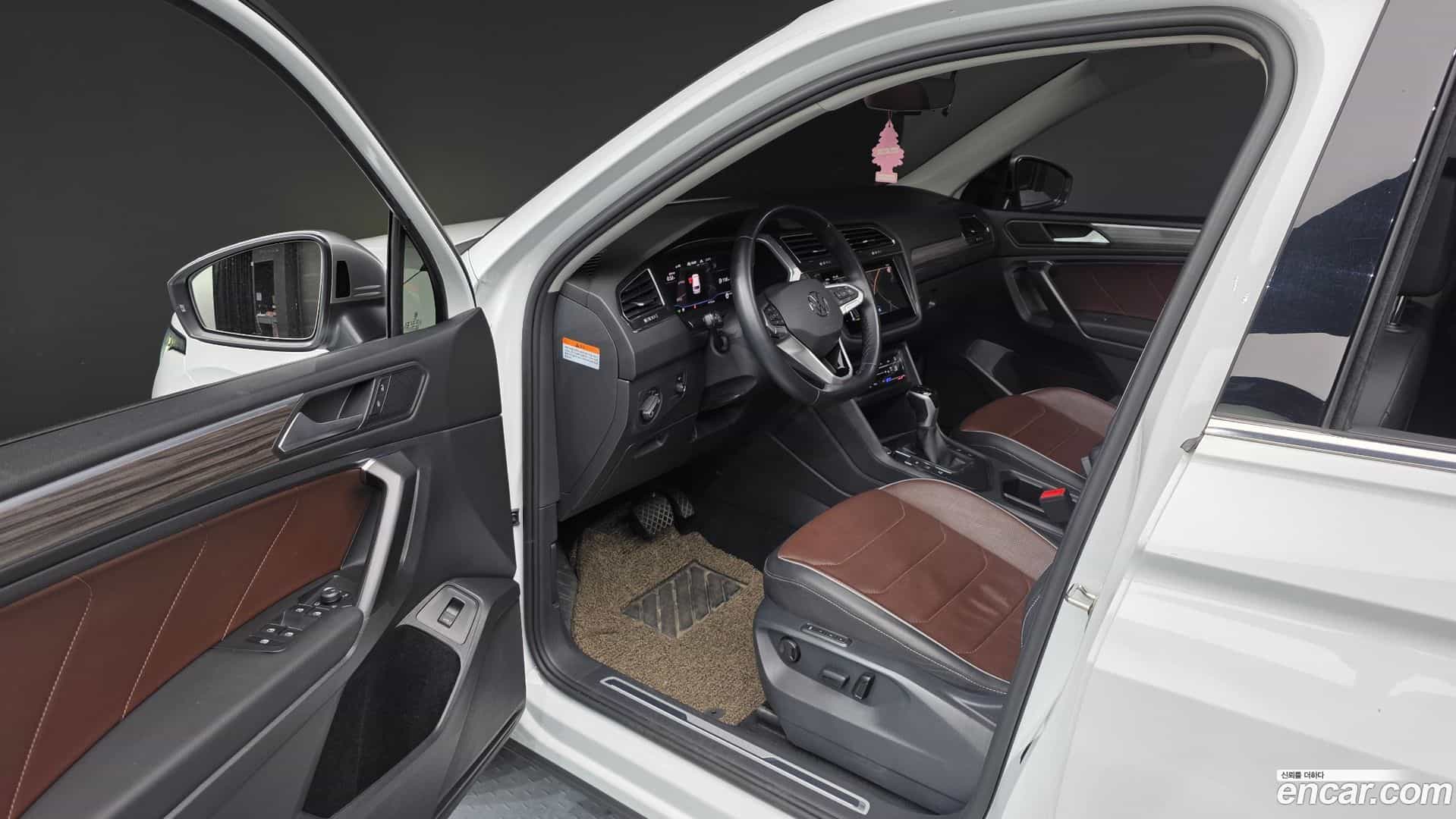 Tiguan Volkswagen 2023.8-INNER-010