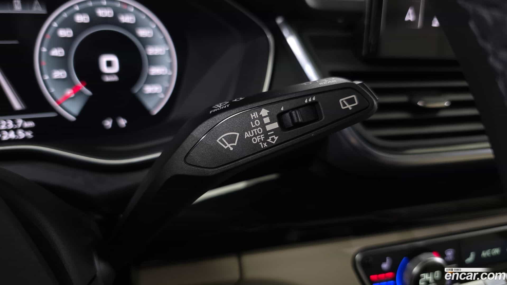 Q5 Audi 2022.2-OPTION-041