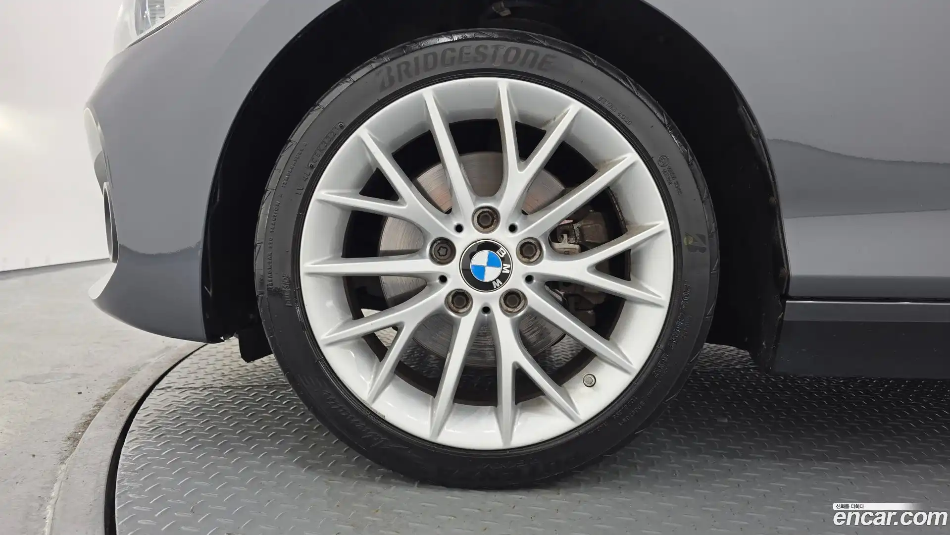 1-Series BMW 2016.2-OUTER-005