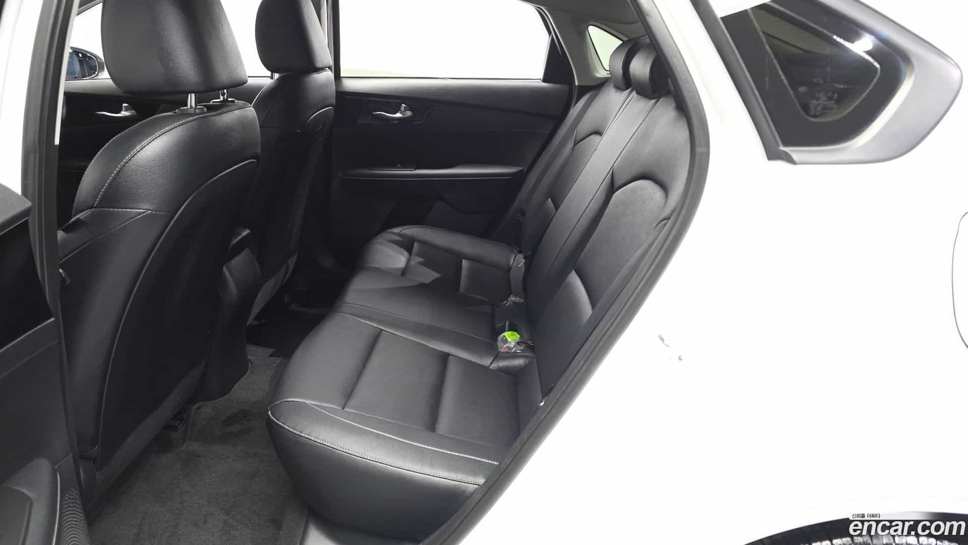 K3 Kia 2023.5-INNER-036