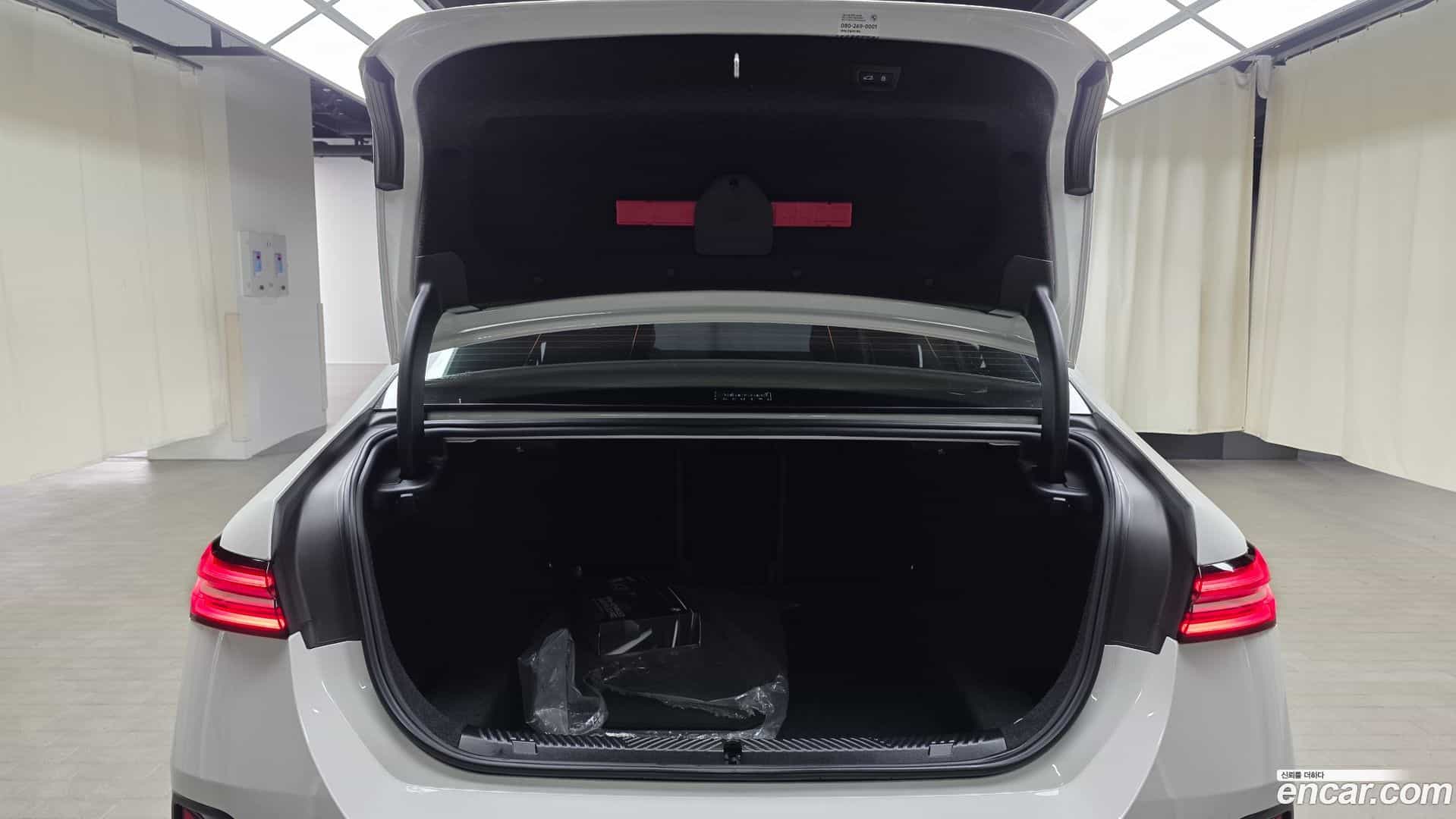 5-Series BMW 2024.8-OPTION-021