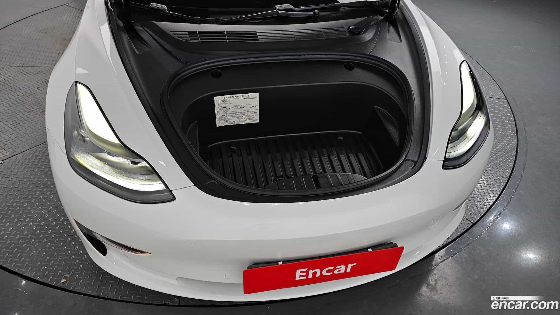 Model 3 Tesla 2021.2-OUTER-006