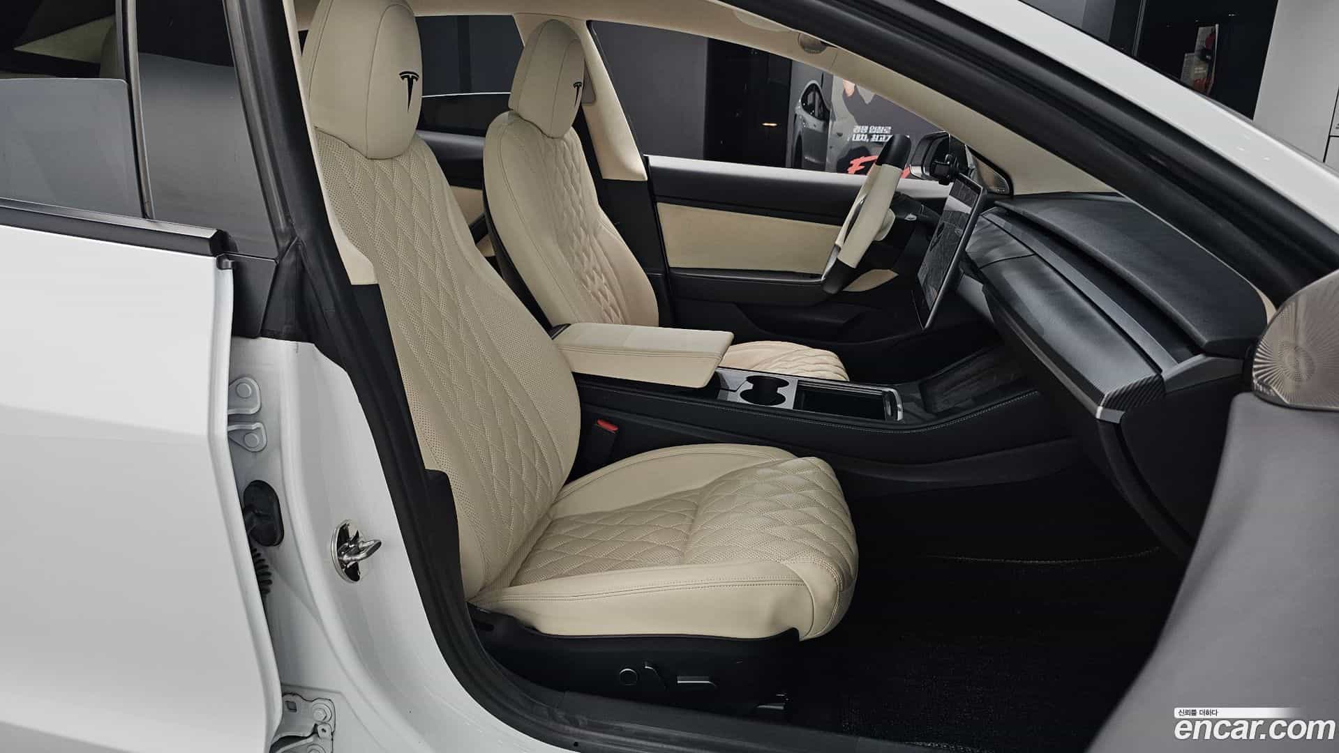 Model 3 Tesla 2021.2-OPTION-016
