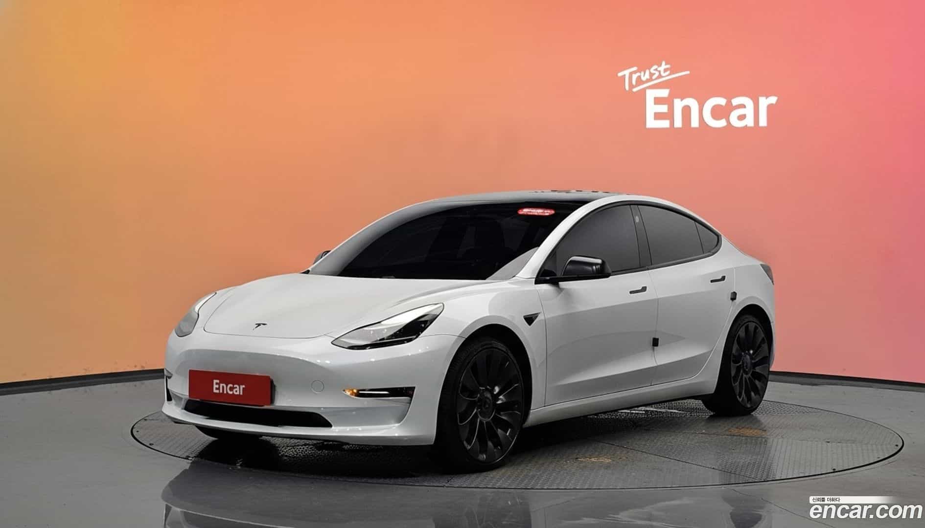 Model 3 Tesla 2021.2-DIAG2-001