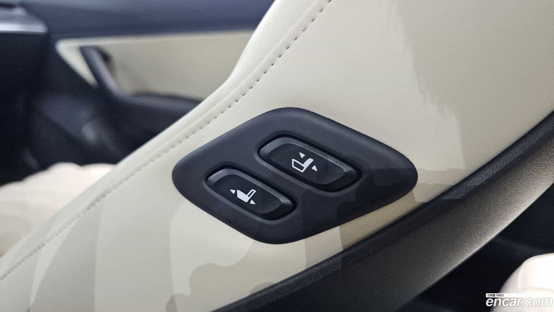 Model 3 Tesla 2021.2-OPTION-044