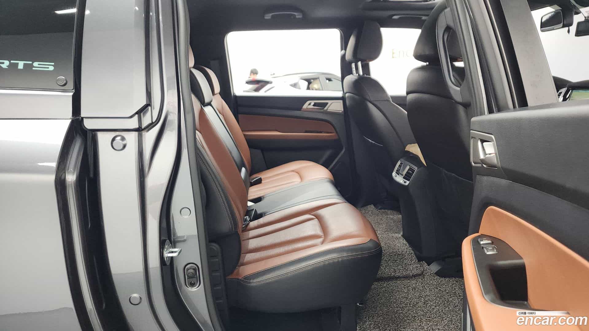Rexton KG Mobility 2018.9-OPTION-015