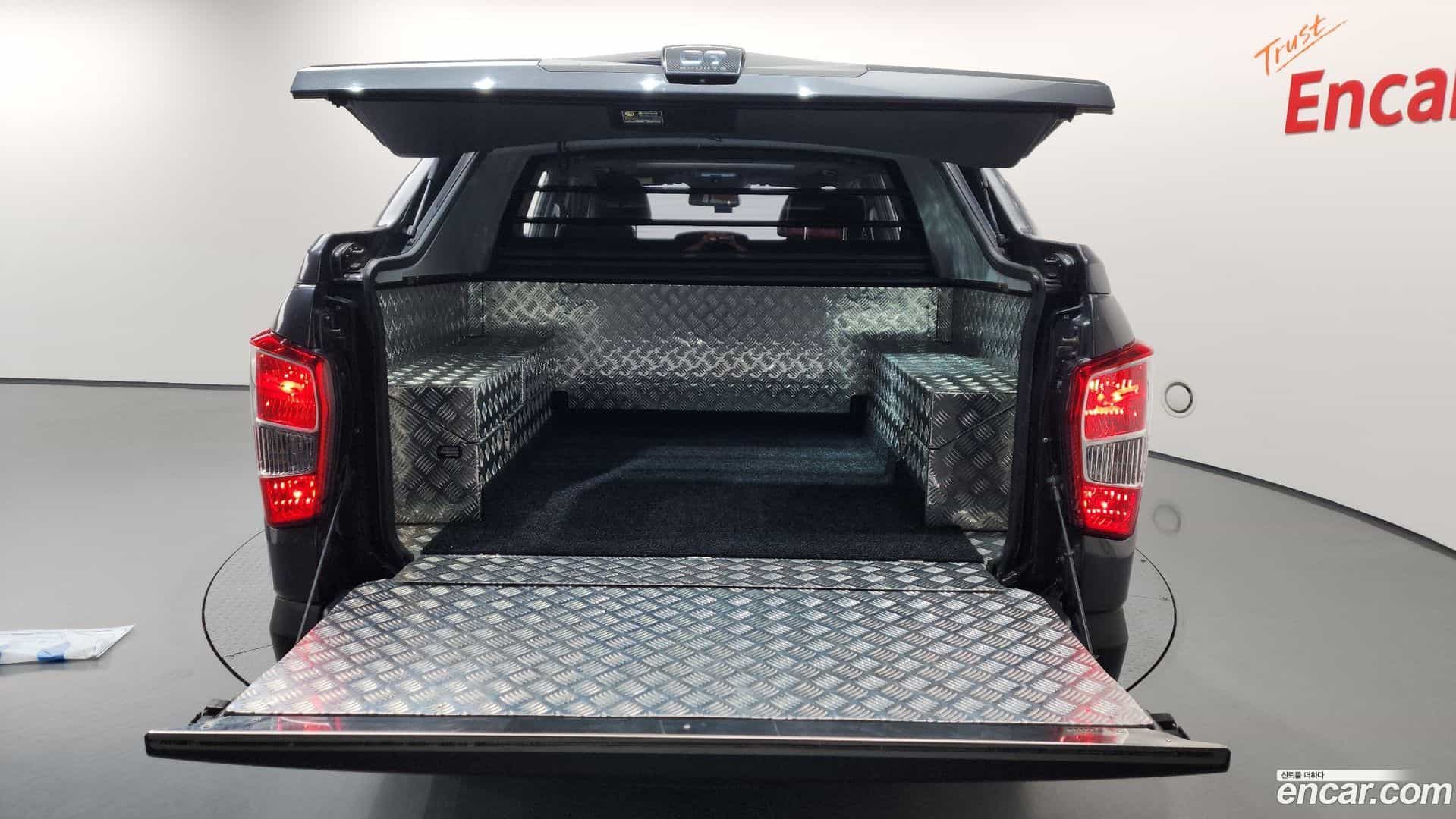 Rexton KG Mobility 2018.9-OPTION-023