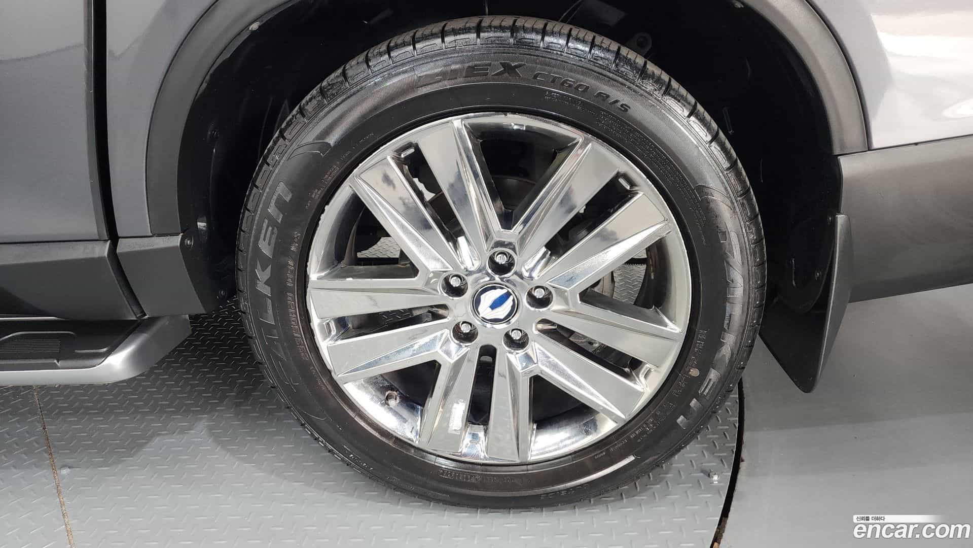 Rexton KG Mobility 2018.9-OUTER-031