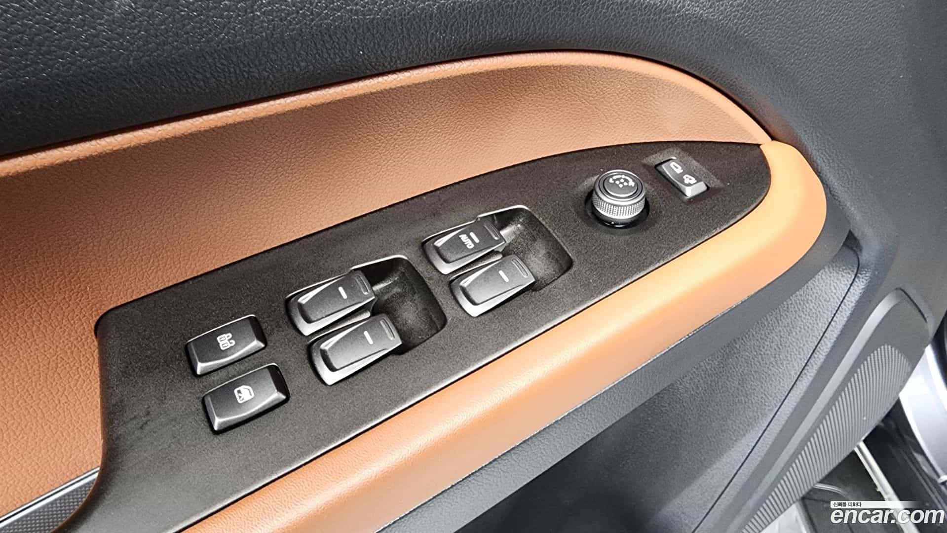 Rexton KG Mobility 2018.9-OPTION-043