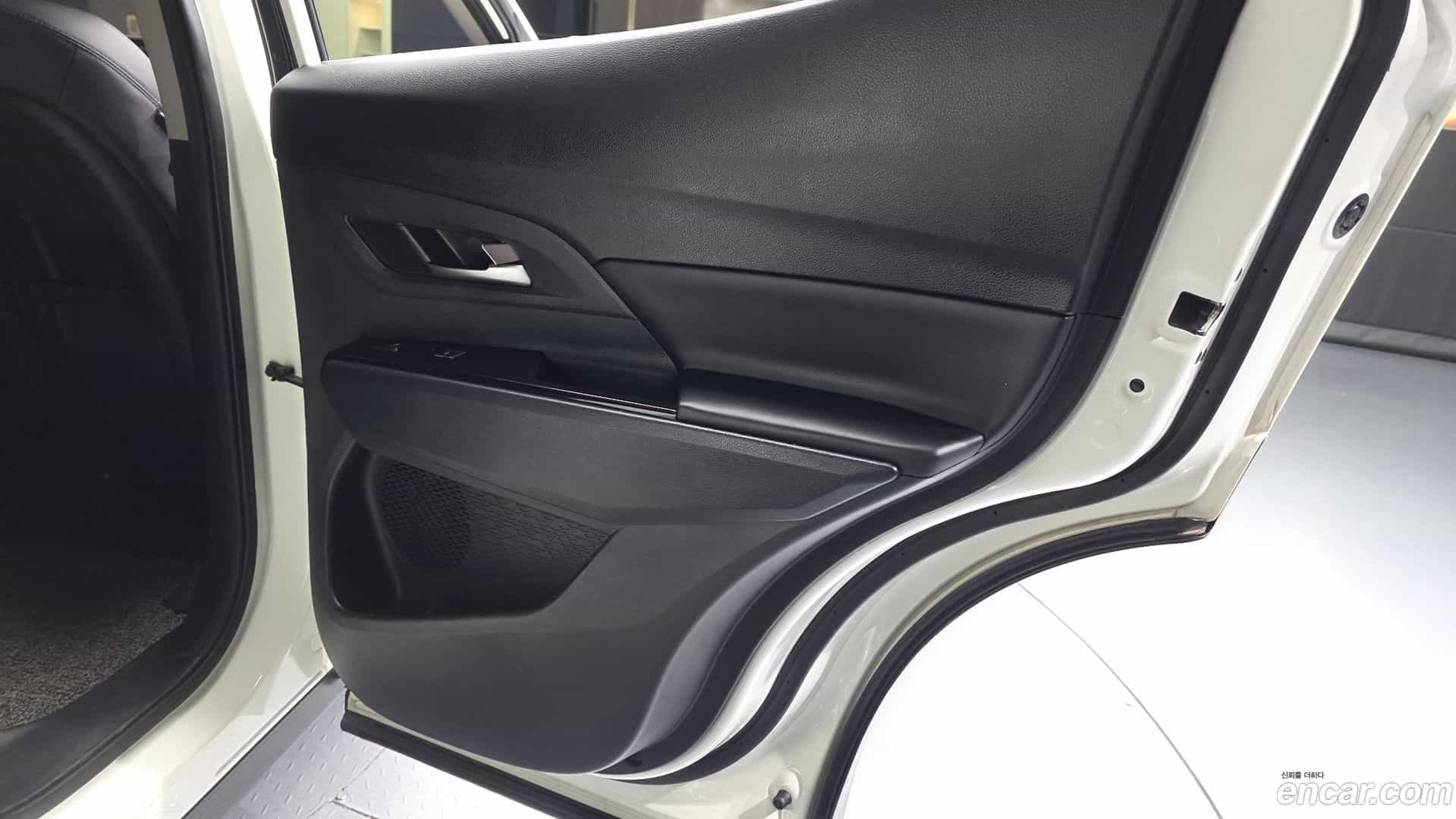 KORANDO KG Mobility 2021.7-INNER-035