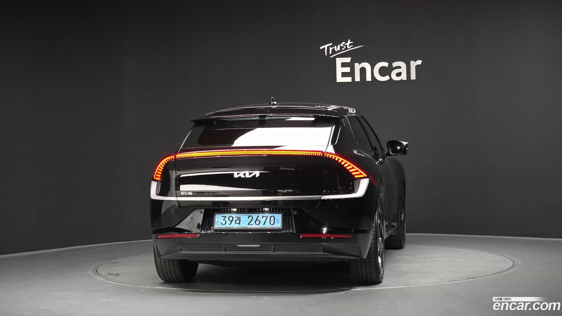 EV6 Kia 2022.10-OUTER-004