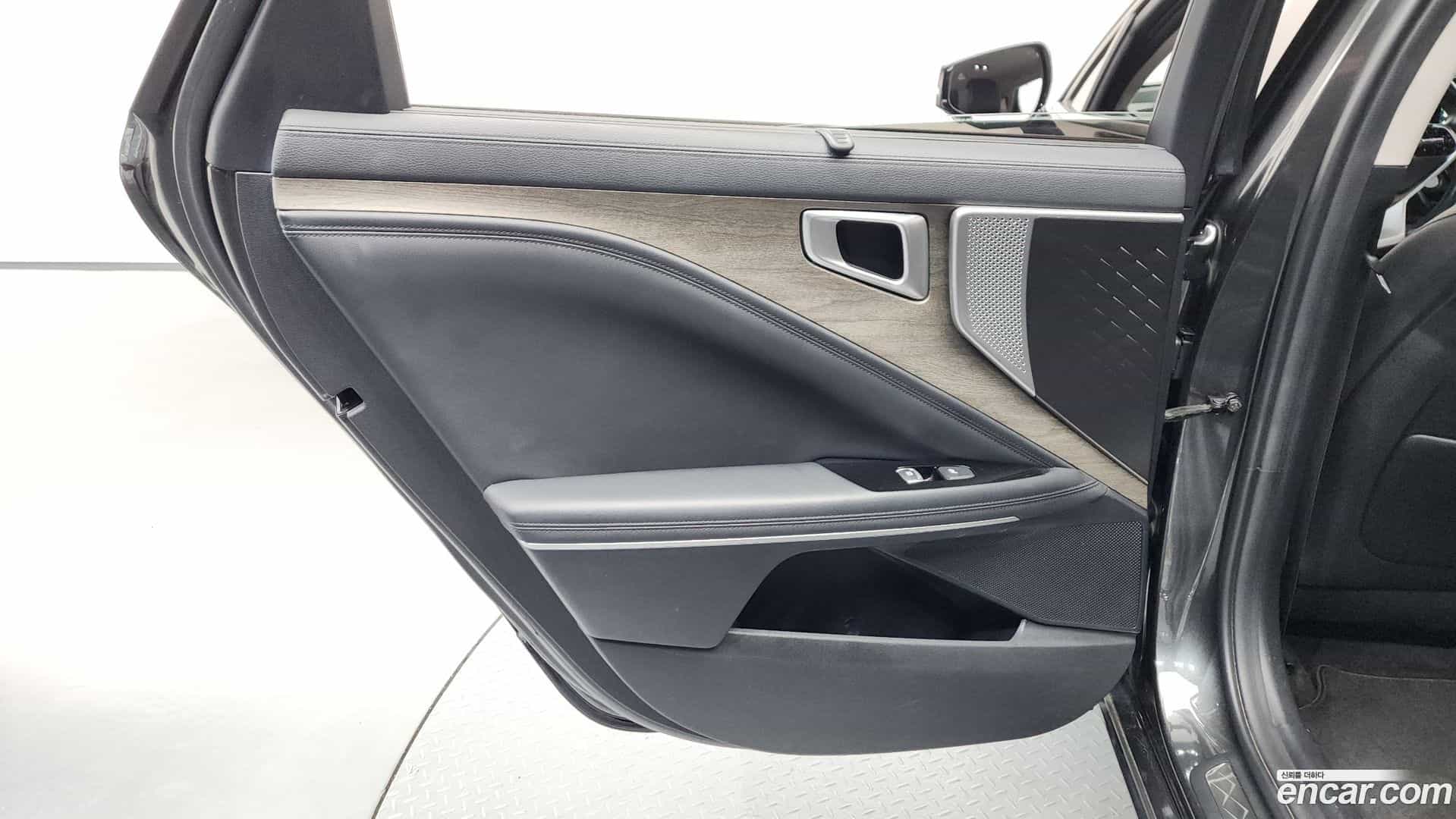 K8 Kia 2022.6-INNER-035