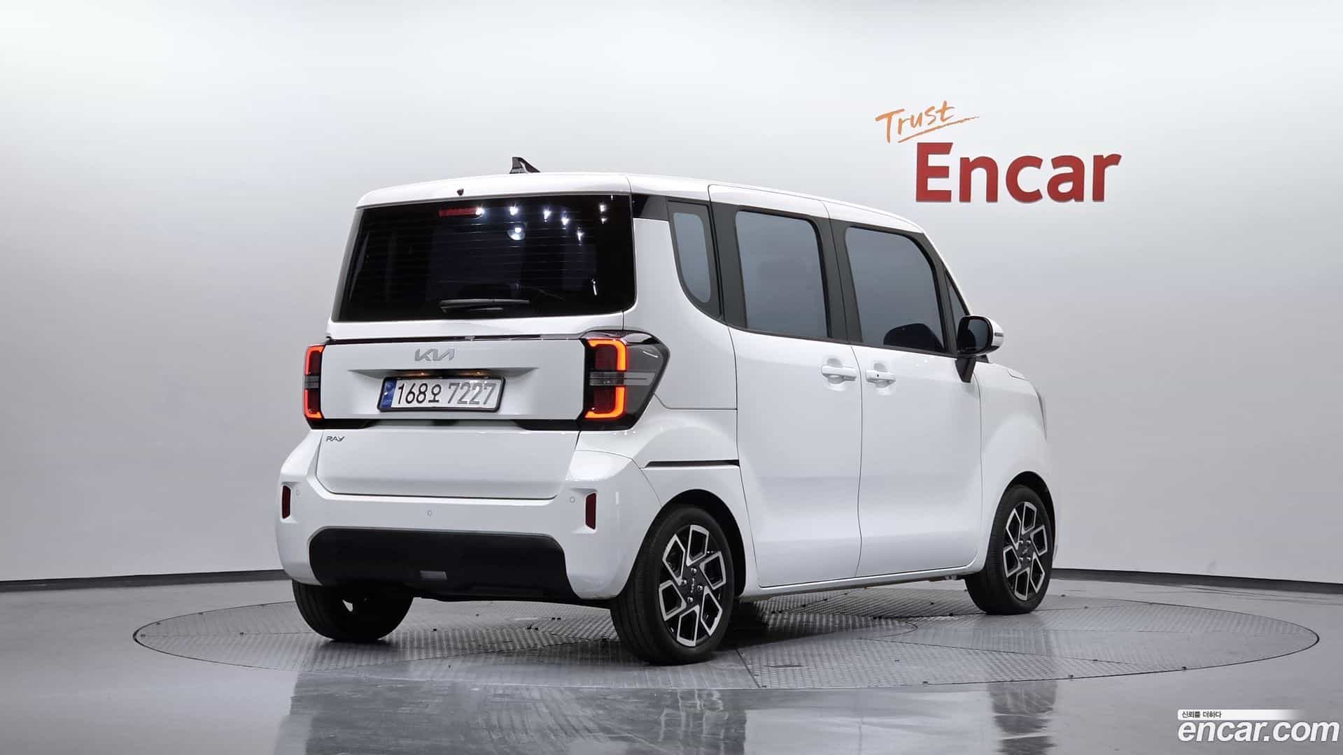 RAY Kia 2024.0-OUTER-002