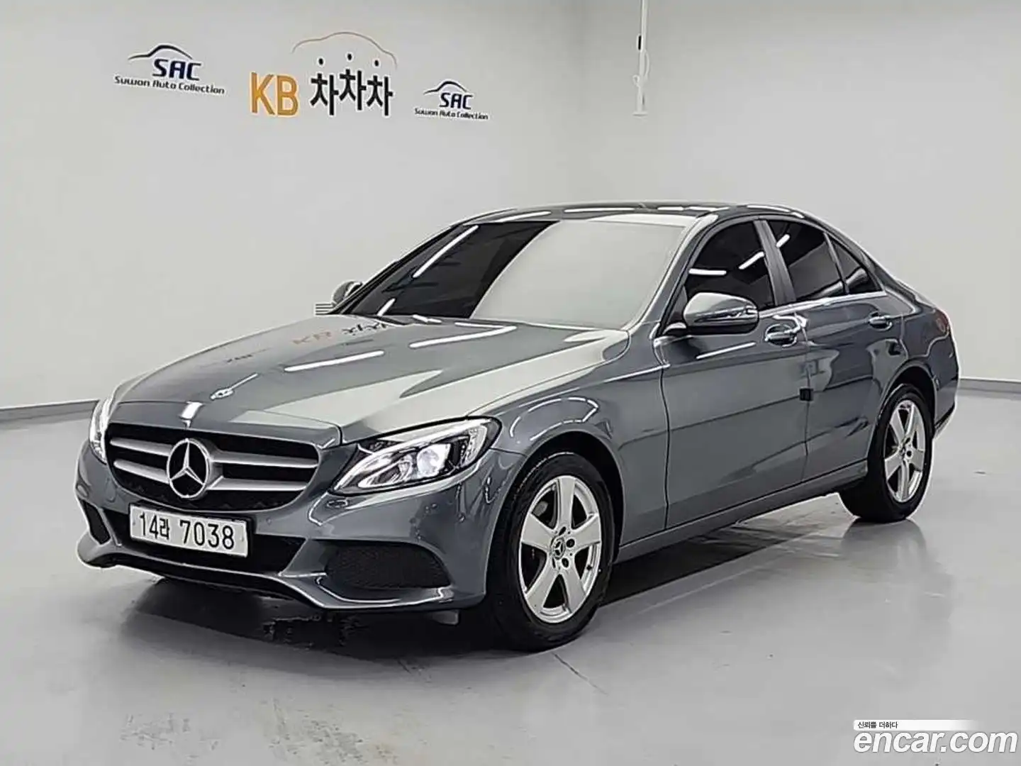 C-Class Mercedes-Benz 2018.3-OUTER-001