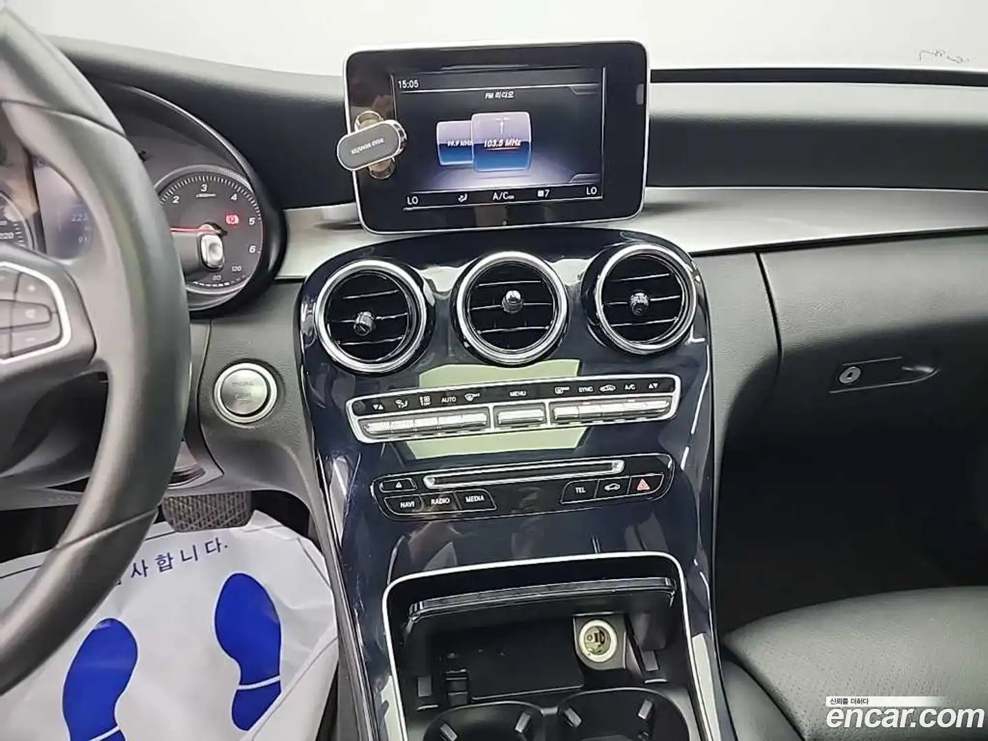 C-Class Mercedes-Benz 2018.3-INNER-010