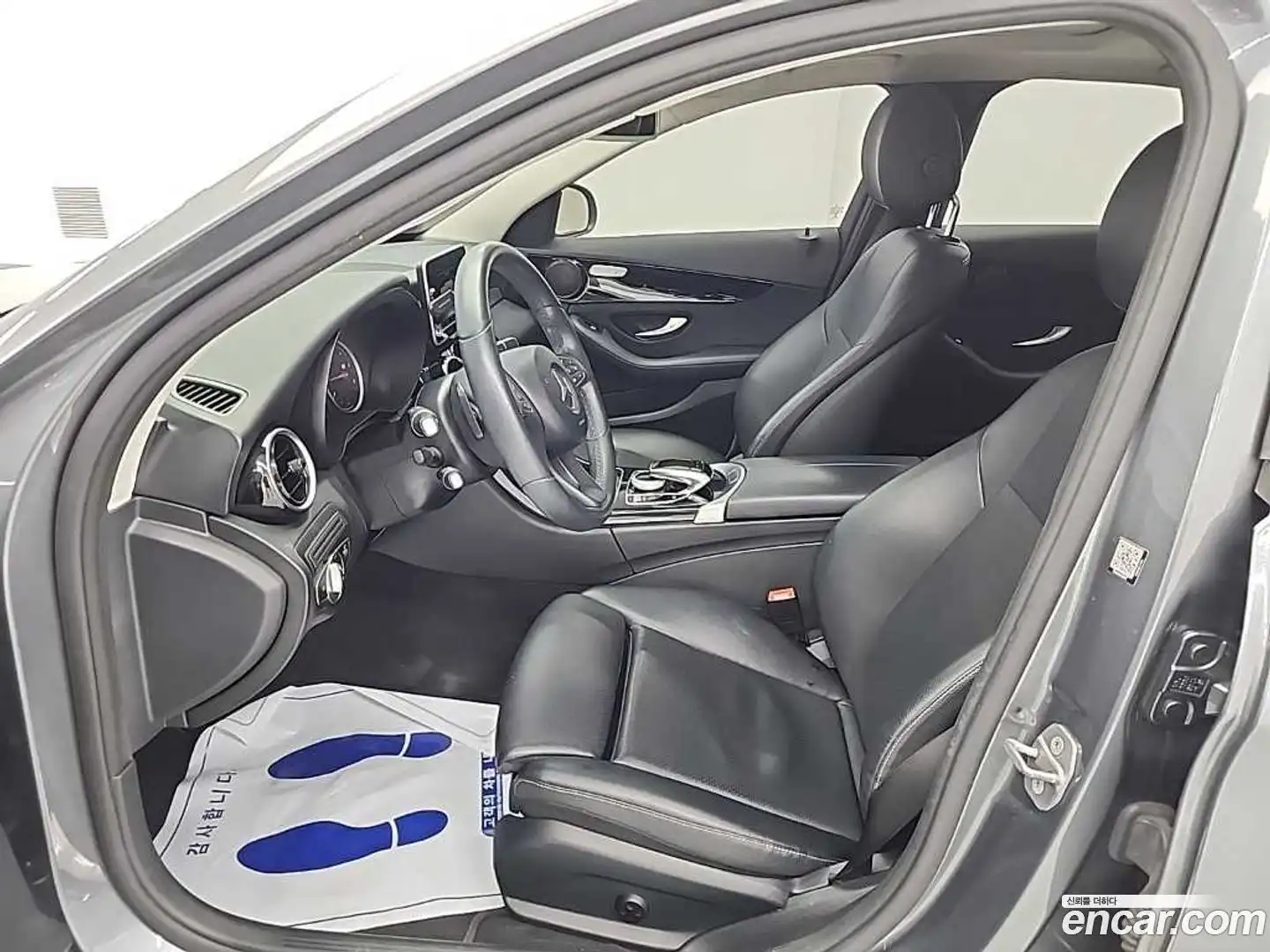 C-Class Mercedes-Benz 2018.3-OPTION-015