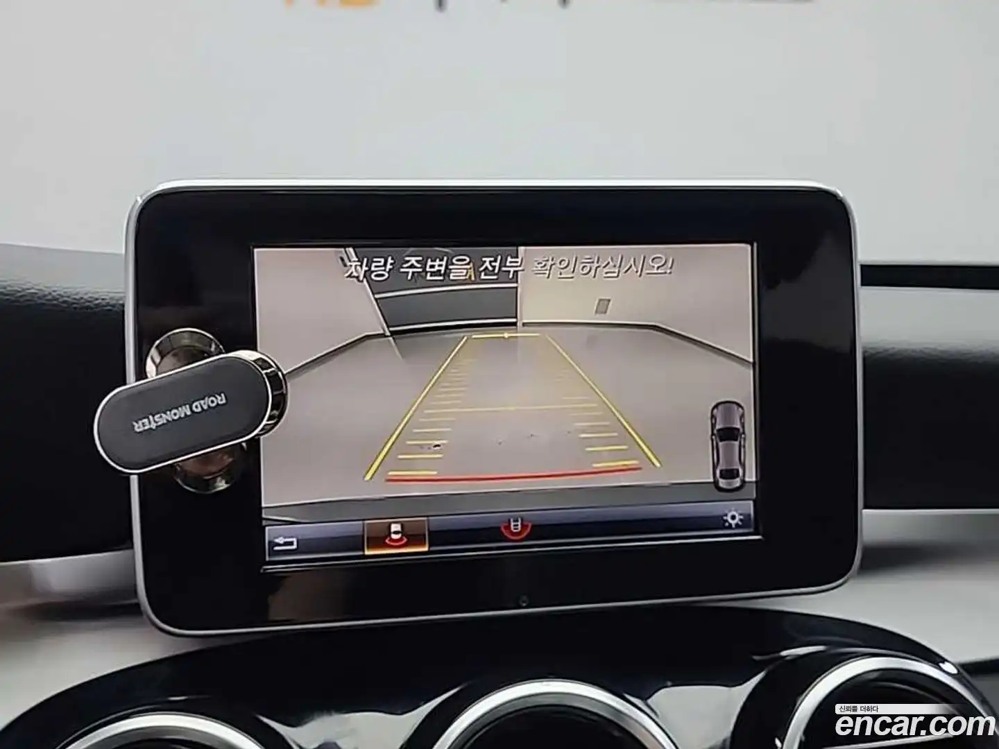 C-Class Mercedes-Benz 2018.3-OPTION-018