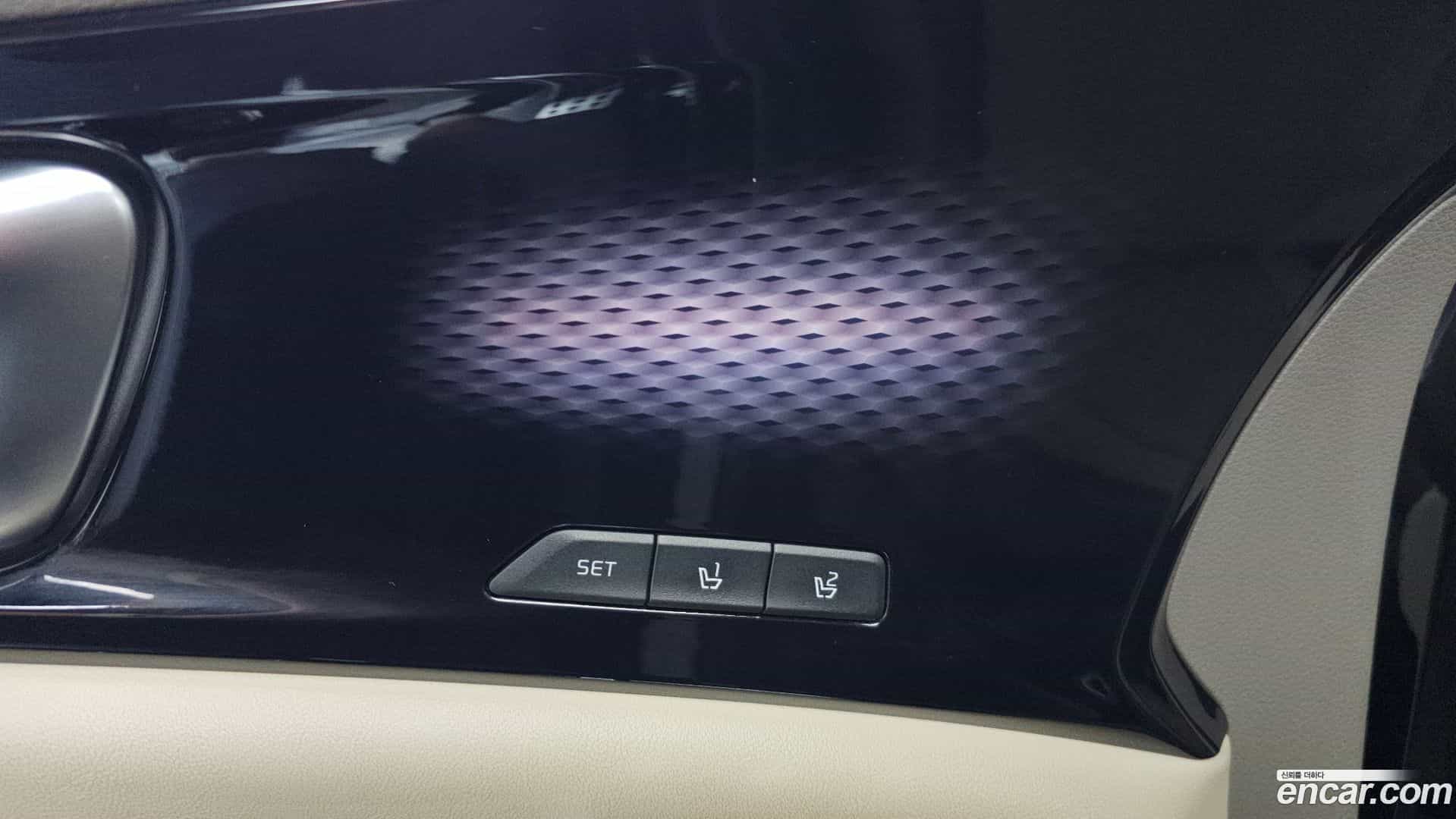 Canival Kia 2021.4-OPTION-054