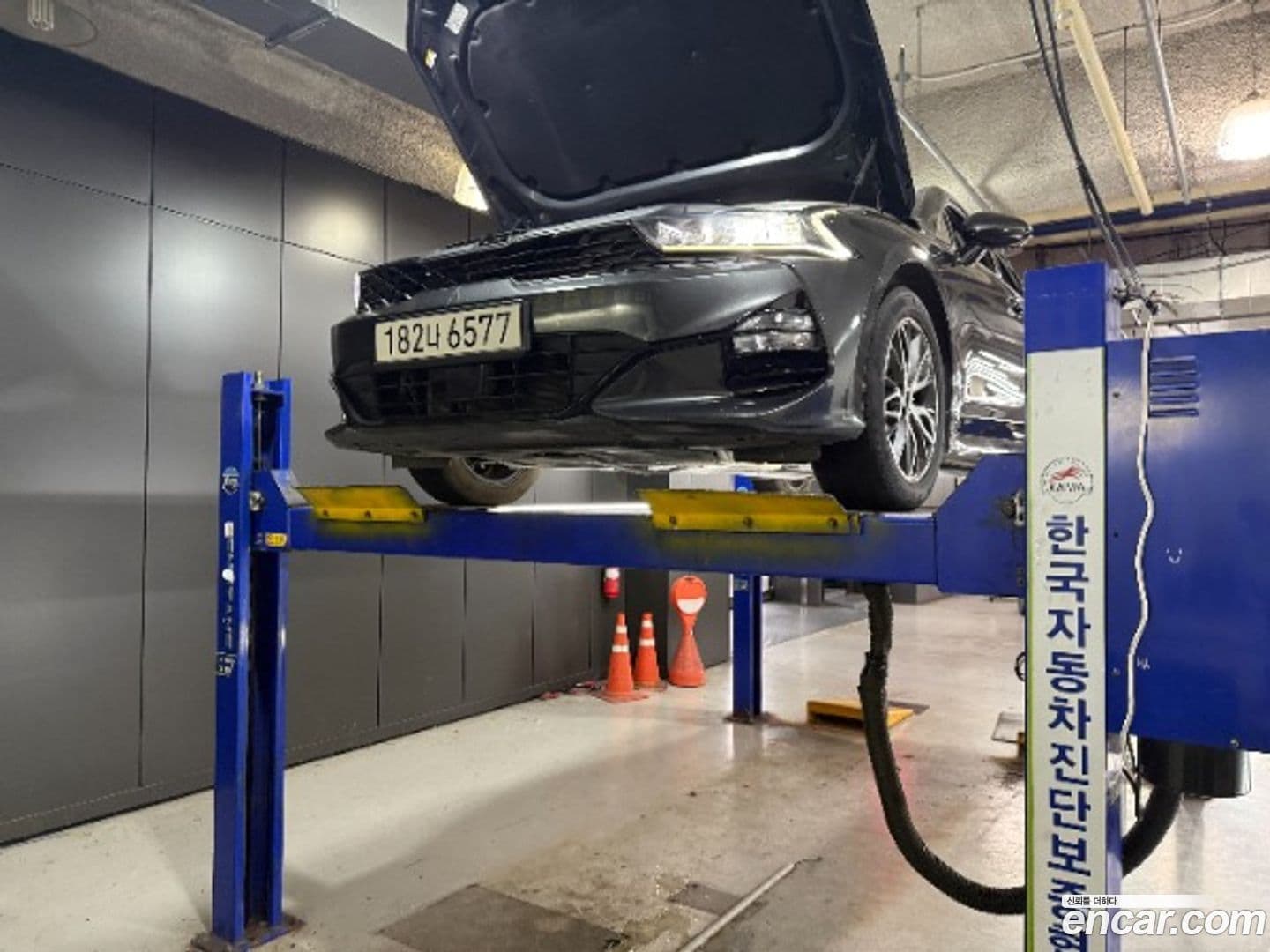 Main__Slider__Photo:K5 Kia 2023.9-0