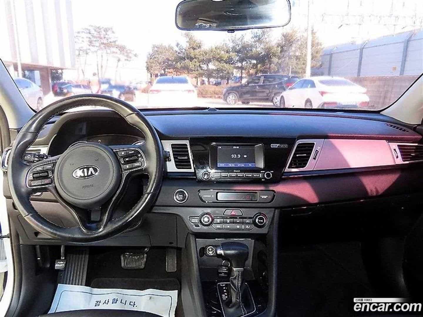 Niro Kia 2018.2-INNER-007