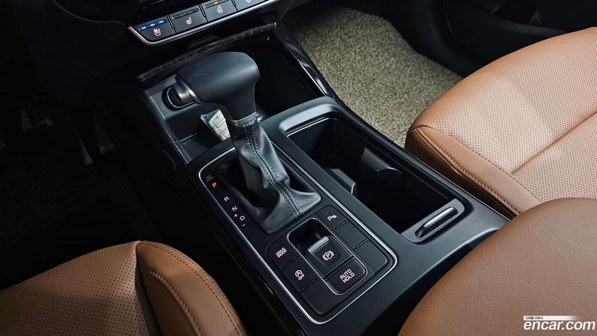 Sorento Kia 2019.5-INNER-009