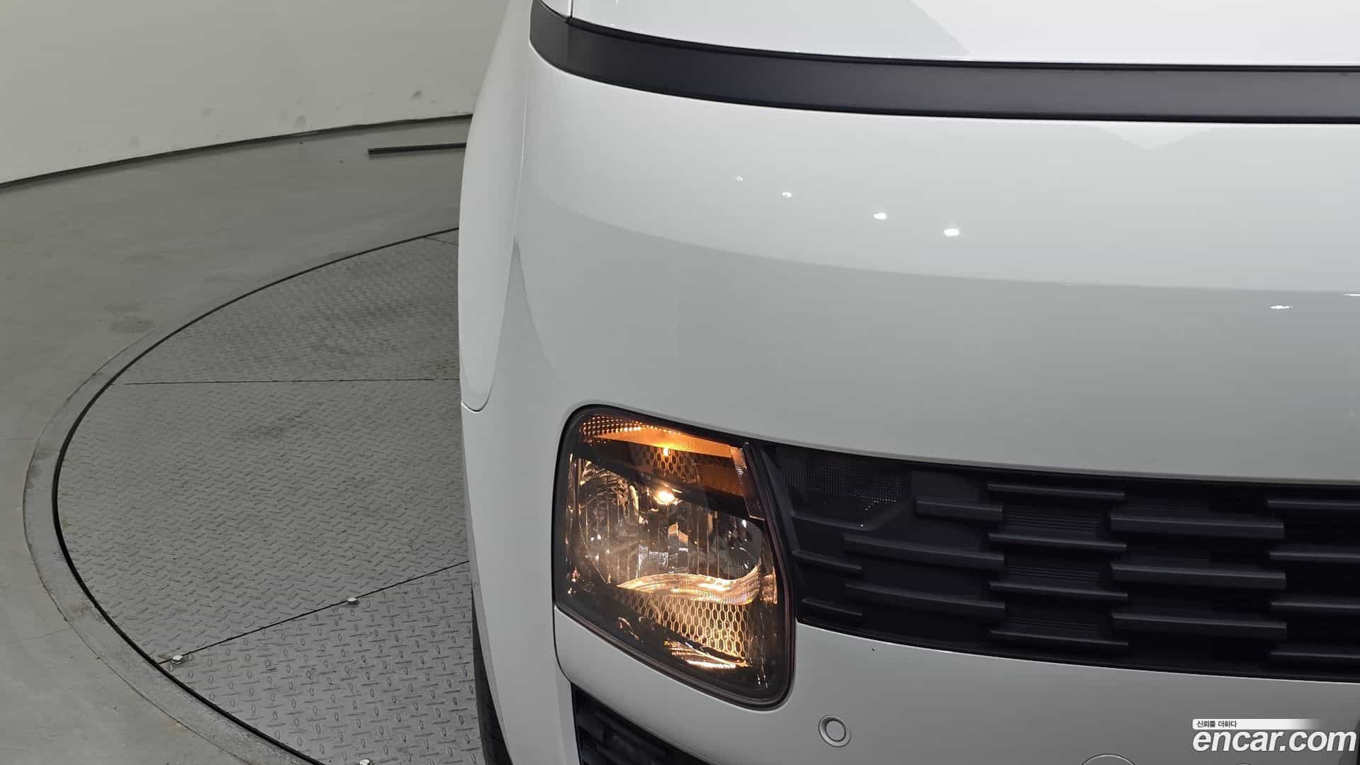 Staria Hyundai 2026.0-OUTER-032