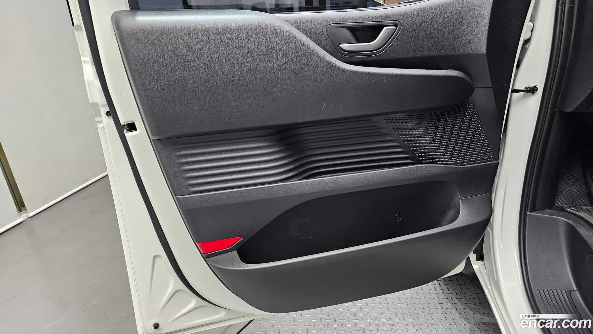 Staria Hyundai 2026.0-INNER-034