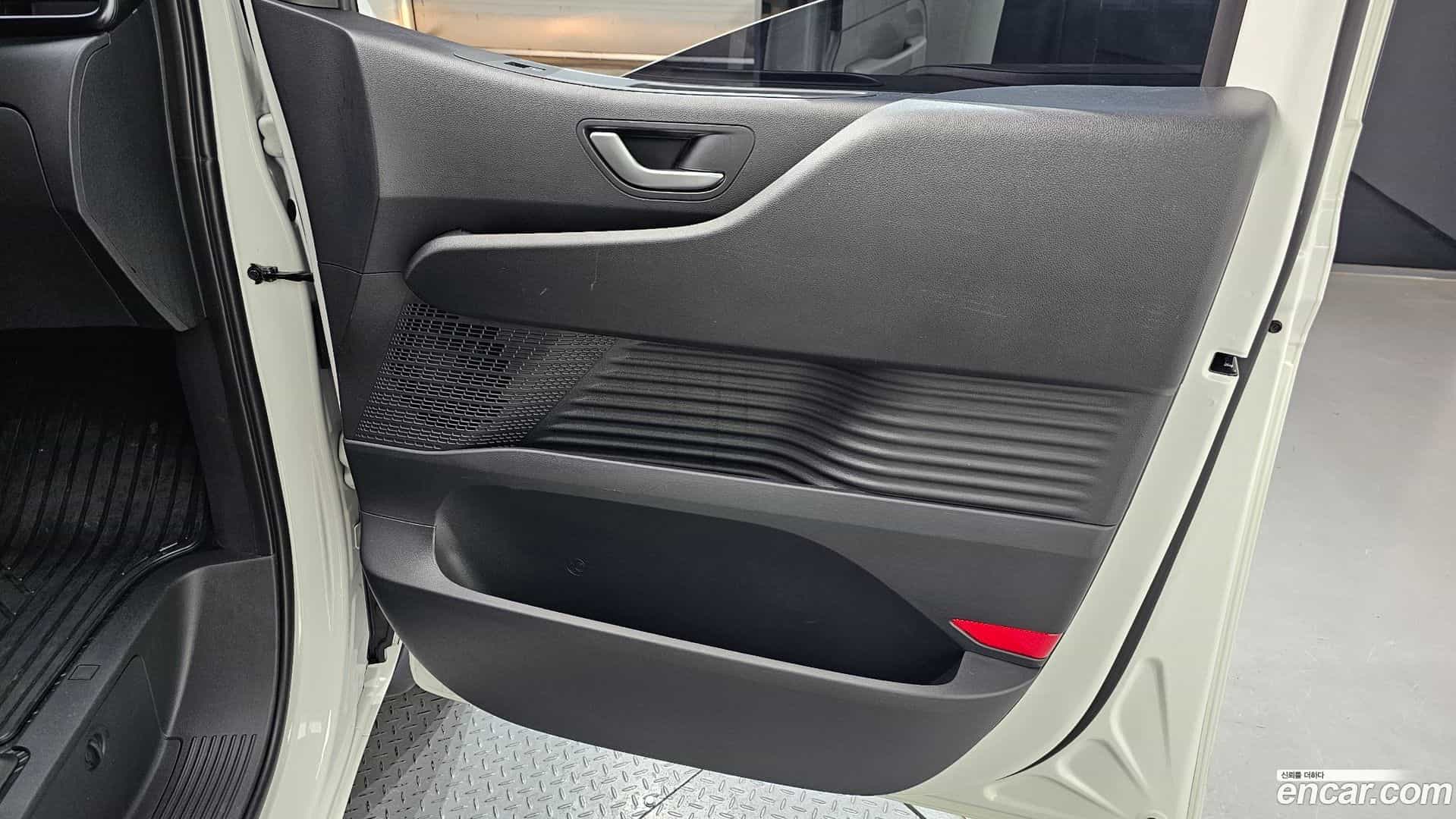 Staria Hyundai 2026.0-INNER-035
