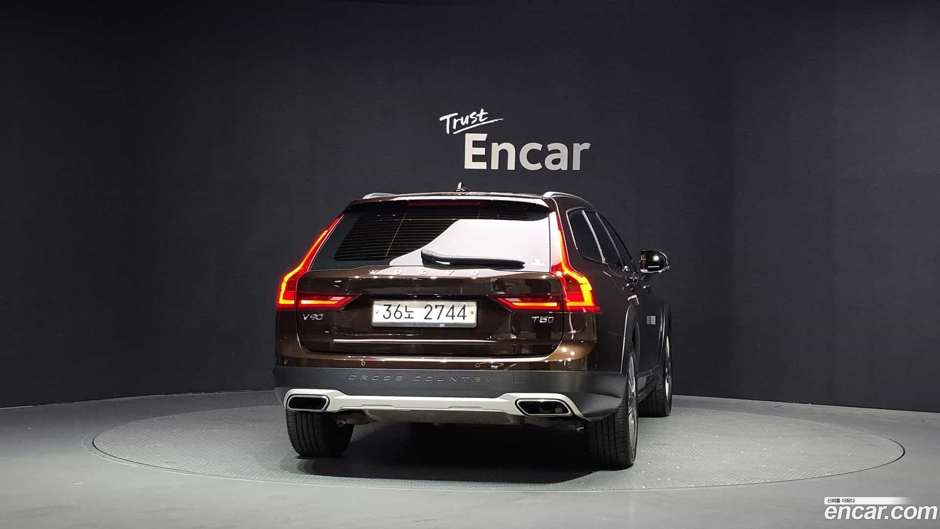 V90 Volvo 2019.1-OUTER-004