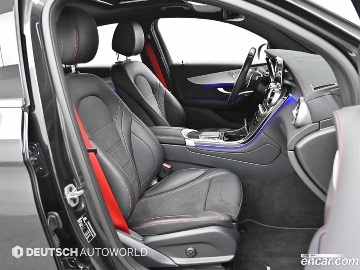 GLC-Class Mercedes-Benz 2021.6-INNER-010