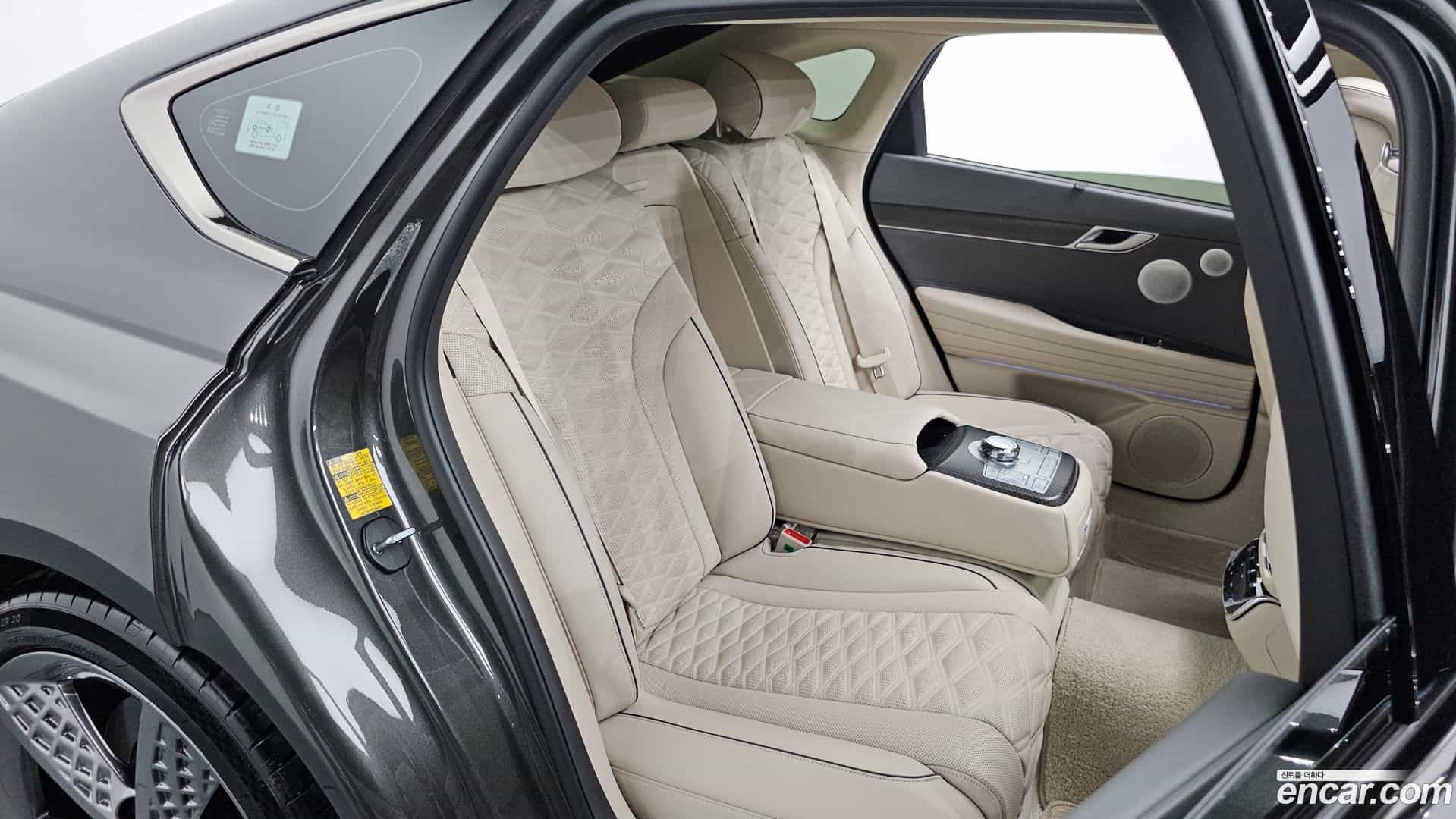 G80 Genesis 2026.0-OPTION-015